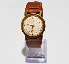 Helbros Model 83 Classic 1950s Wrist Watch w Military Style Bund Strap