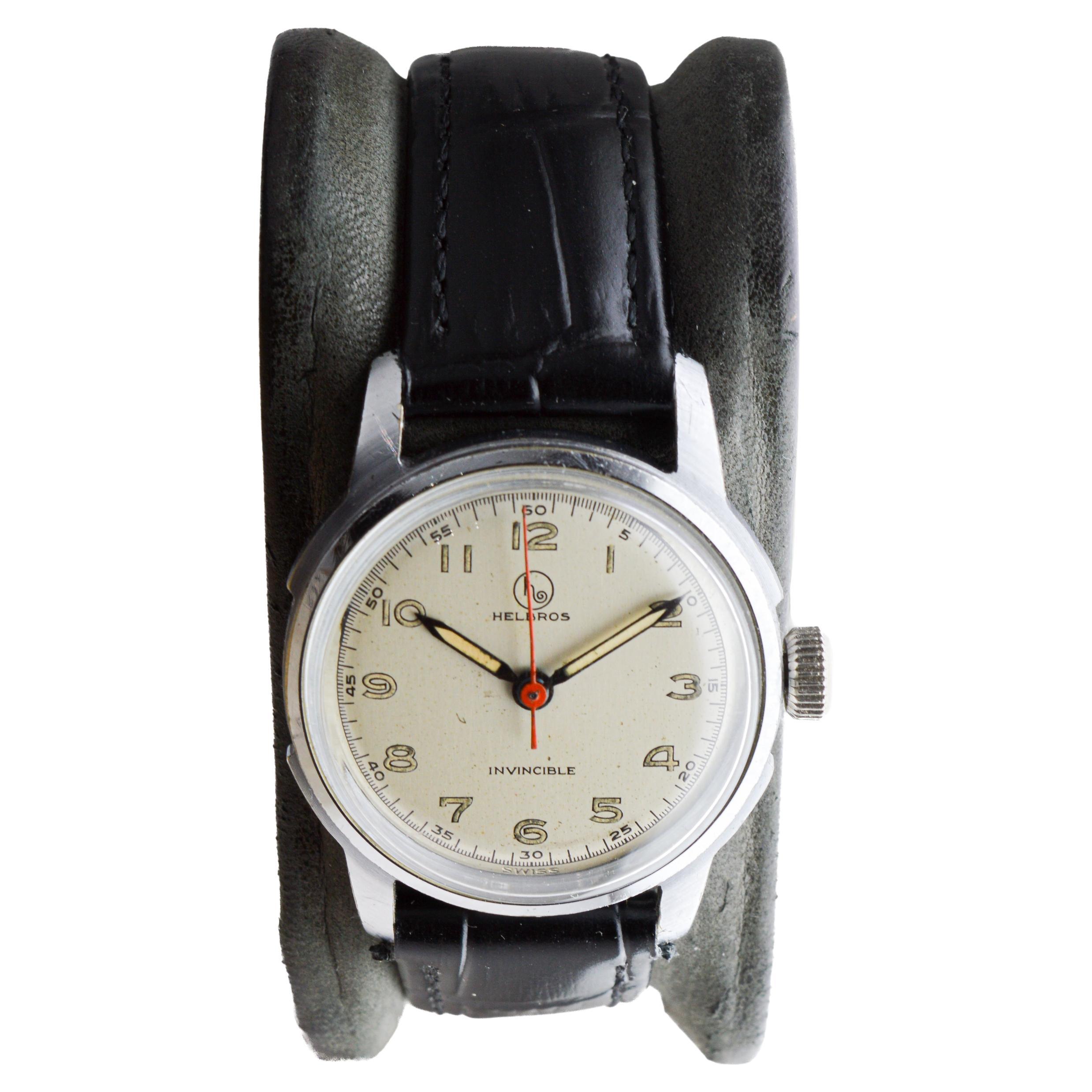 Orologio Helbros in acciaio inossidabile Art Deco degli anni '50 circa In condizioni ottime in vendita a Long Beach, CA