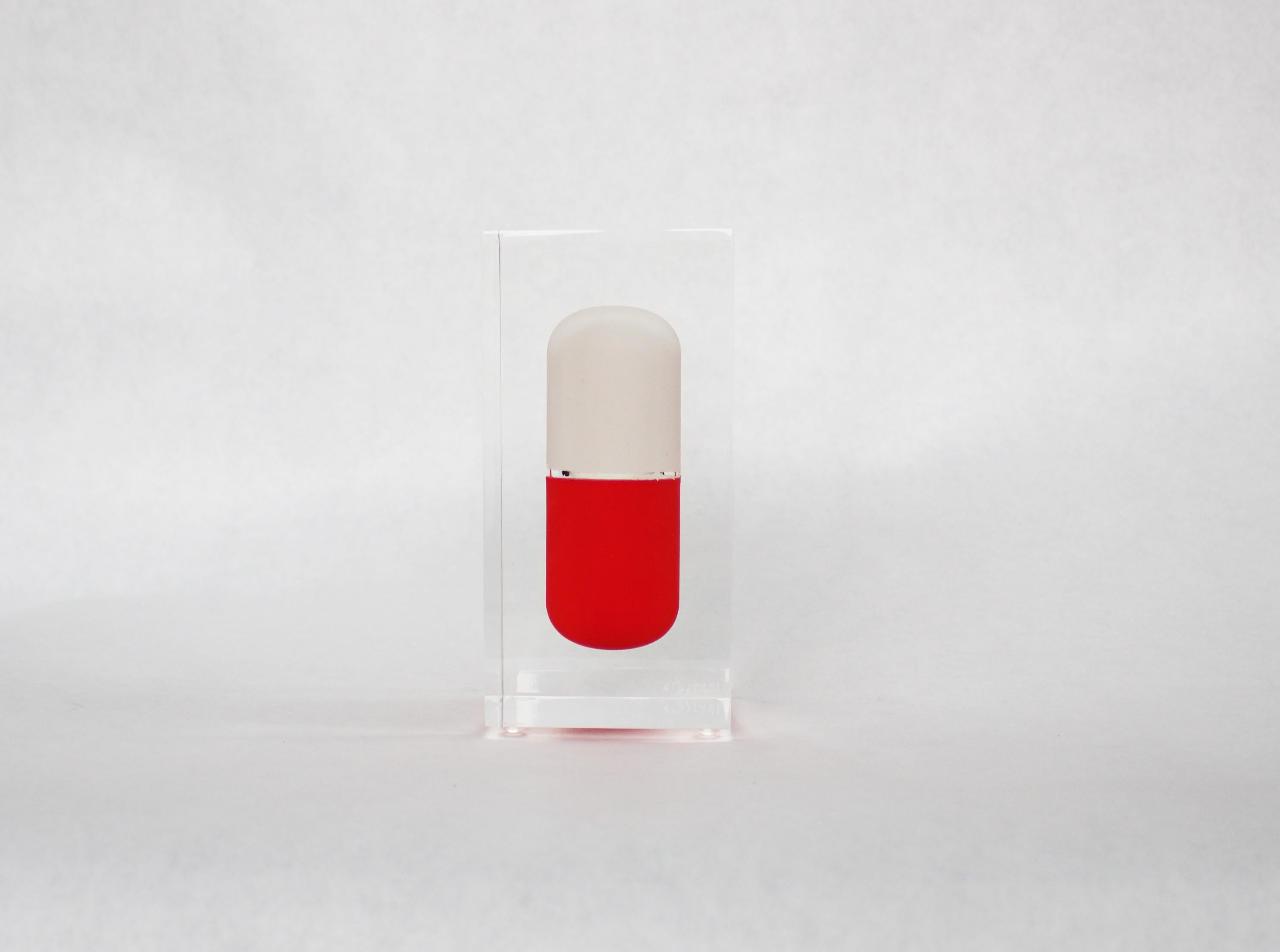 Tiny Red and White Pill  - Sculpture by Helder Batista