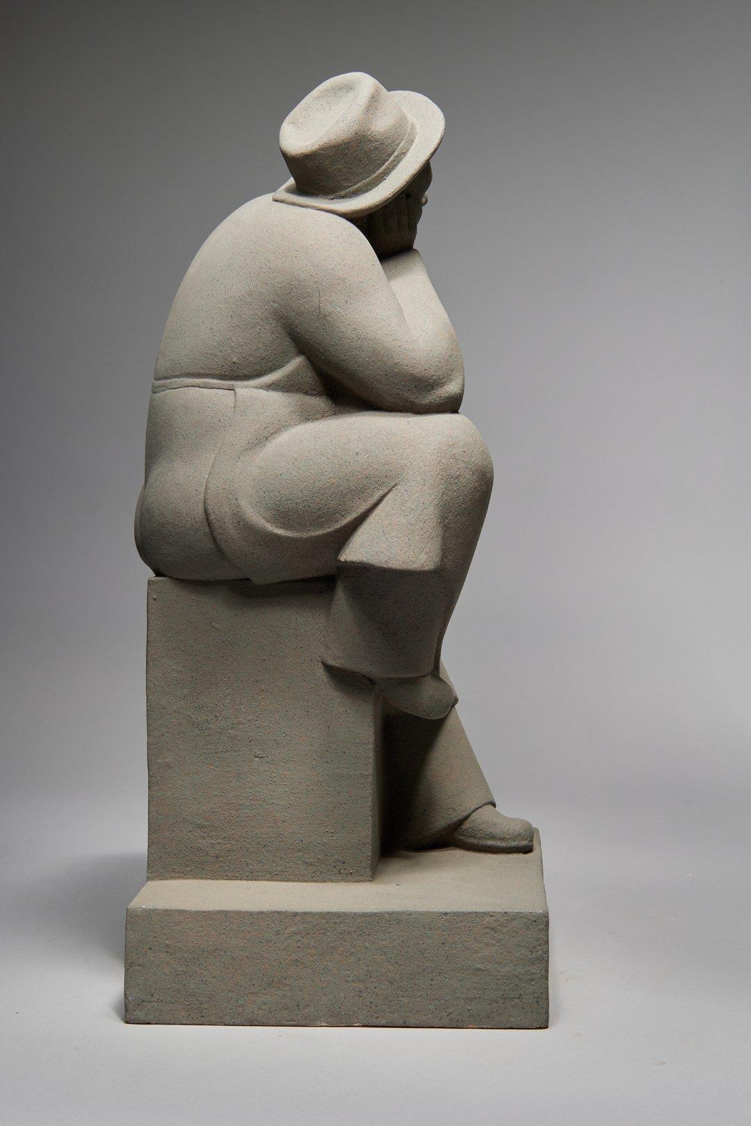 Los negocios van mal, Escultura de hombre sentado del siglo XX, Mujer artista de Nueva York en venta 1