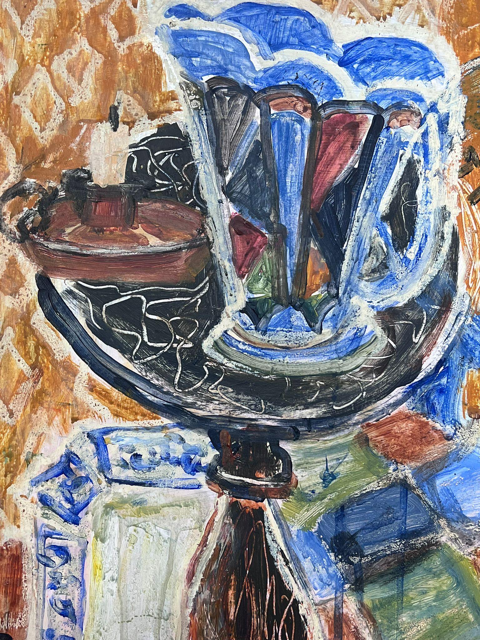 Jug Abstrait Intérieur
par Helen Greenfield (britannique, 20e siècle)
peinture à l'huile sur carton, non encadrée
tableau : 25 x 18 pouces
état : globalement très bon
provenance : tous les tableaux que nous possédons de cet artiste proviennent de