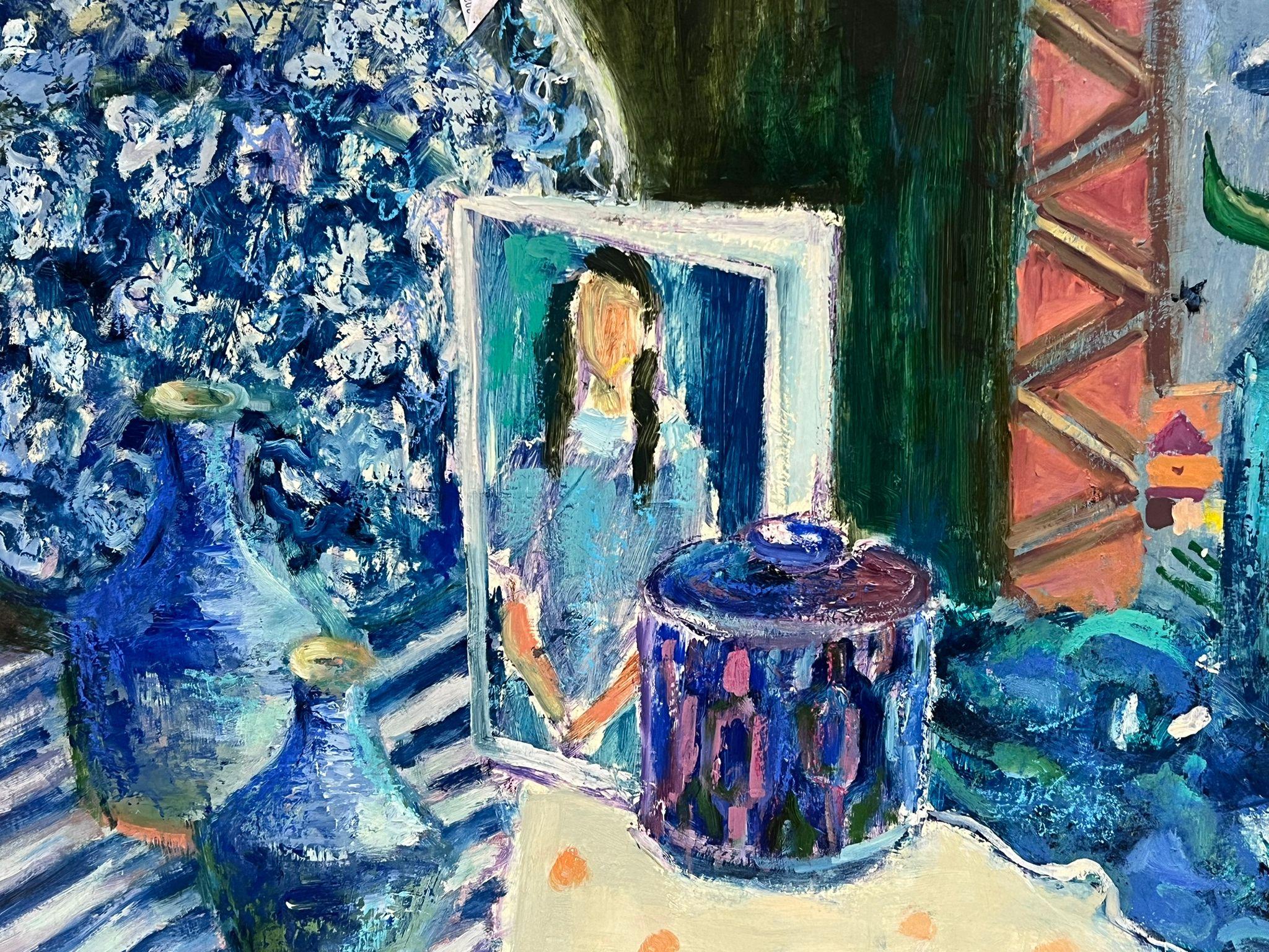 Pintura al óleo impresionista moderna Escena de mesa interior azul Jarras y libros azules 4