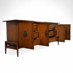 Helen Hobey Baker Vintage Mid Century Modern 9 Drawer Lowboy Dresser c. 1960s