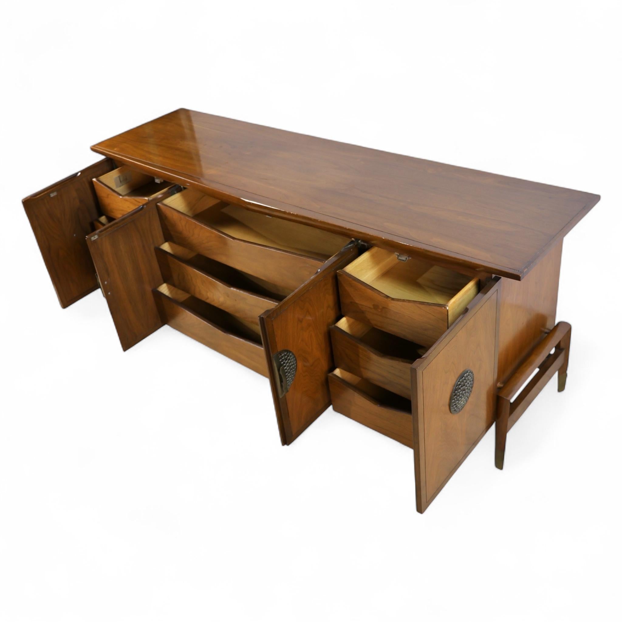 Mid-Century Modern Helen Hobey Baker Vintage Mid Century Modern 9 Drawer Lowboy Dresser c. 1960s For Sale