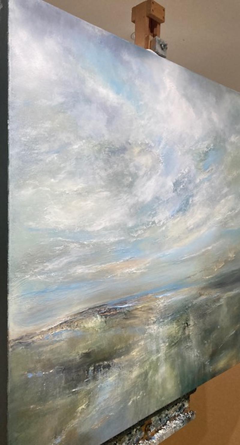 Costa etérea es un cuadro original de Helen Howells. Se inspiró en la costa del sur de Gales, que es mi tierra natal. No es de ningún lugar concreto, sino que es una combinación de muchos paseos y recuerdos, que han calmado mi mente y despertado mi