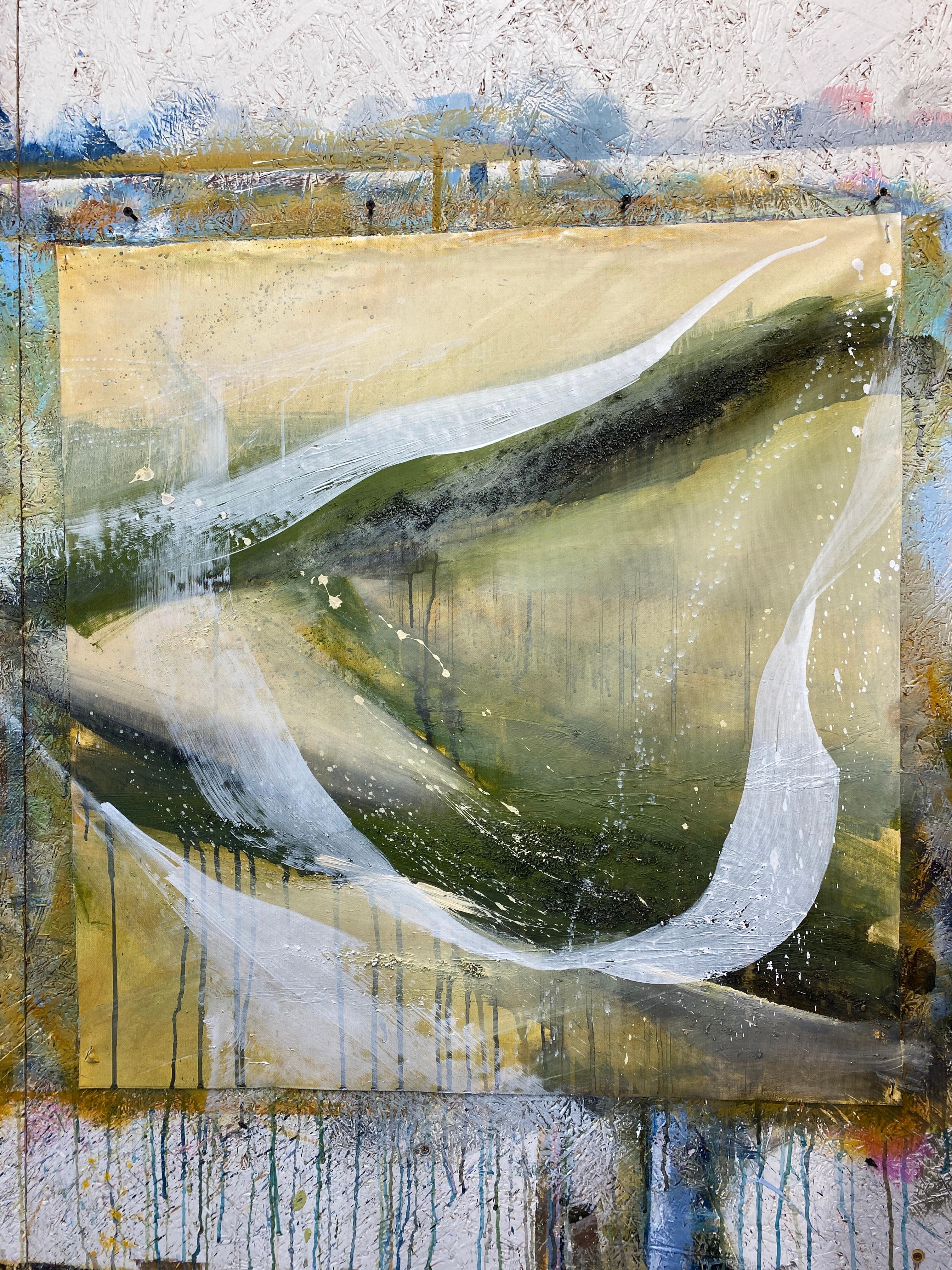 Authentic Desires/7 - Abstrakte Acrylmalerei in Beige, Weiß und Olivgrün – Painting von HELEN MOUNT