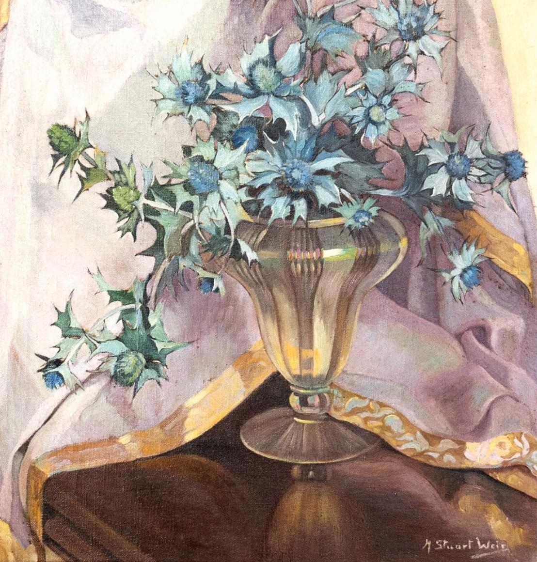 Eine schöne große 1930's Modern British Öl auf Leinwand Darstellung Distel in einer Glasvase von Helen Stuart Weir RBA ROI.

Exzellentes Frühwerk dieser bedeutenden Künstlerin, die Dorothea Sharp als amtierende Präsidentin der Society of Women