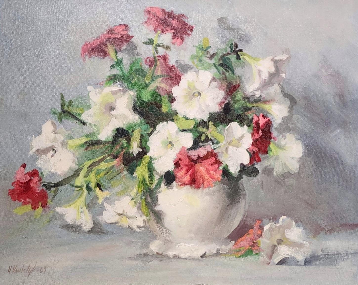 Petunie - Painting di Helen Van Wyk