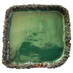 Plateau ou attrape-tout en céramique de l'atelier Helen Weaver vert émeraude, signé