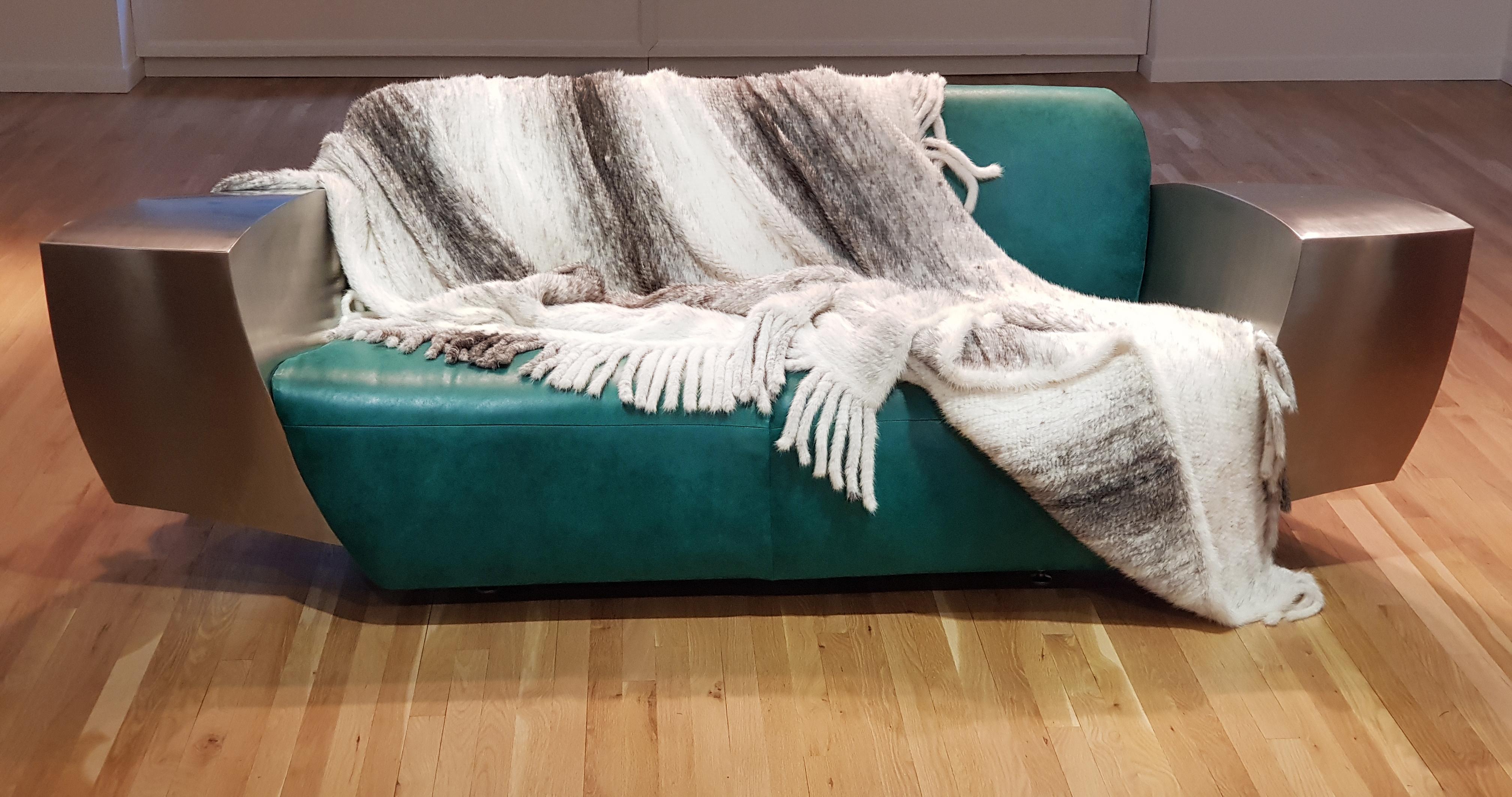Helen Yarmak Knitted Mink Blanket In New Condition For Sale In New York, NY
