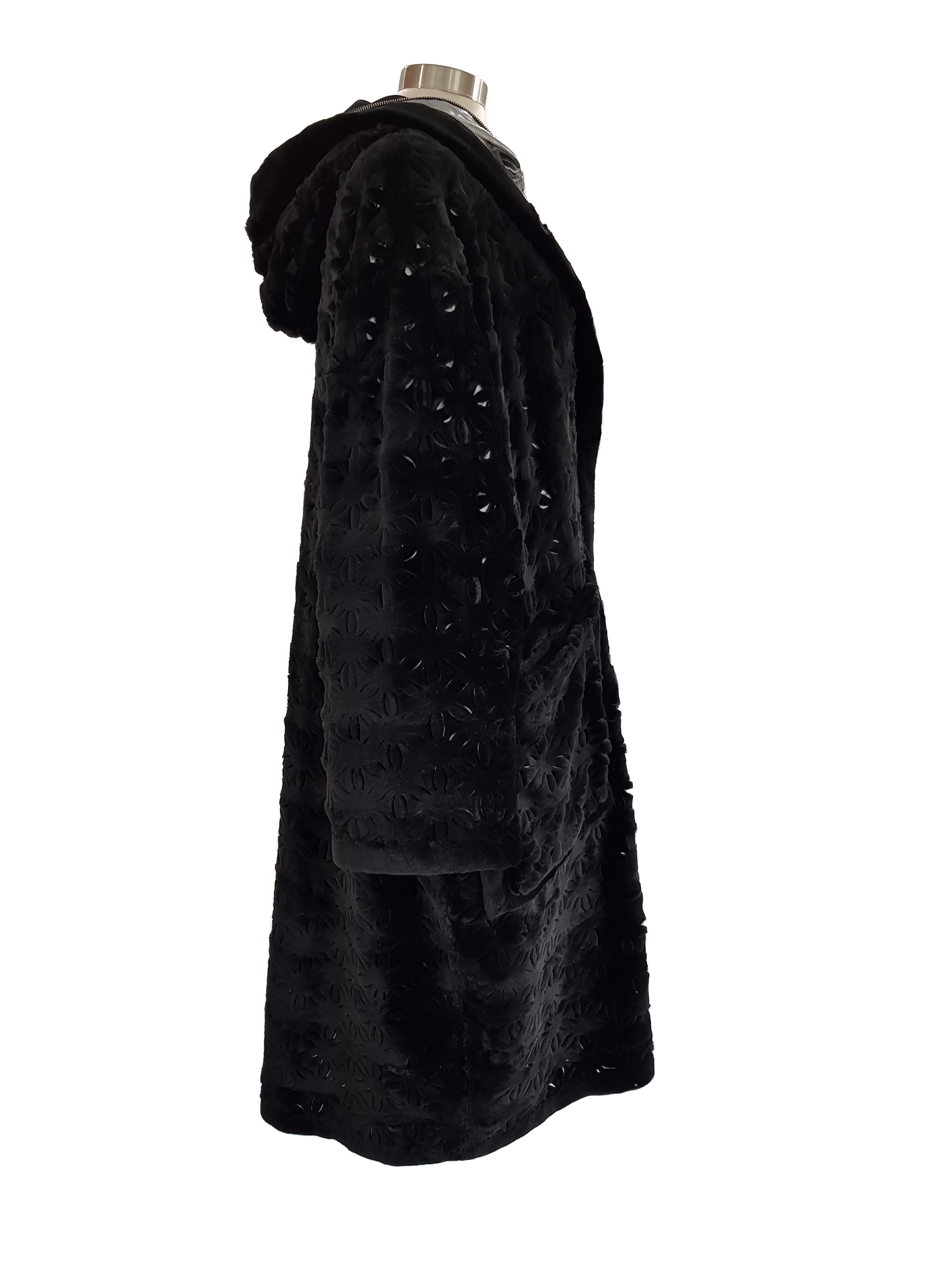 Helen Yarmak Sheared Black Mink Coat  In New Condition For Sale In New York, NY