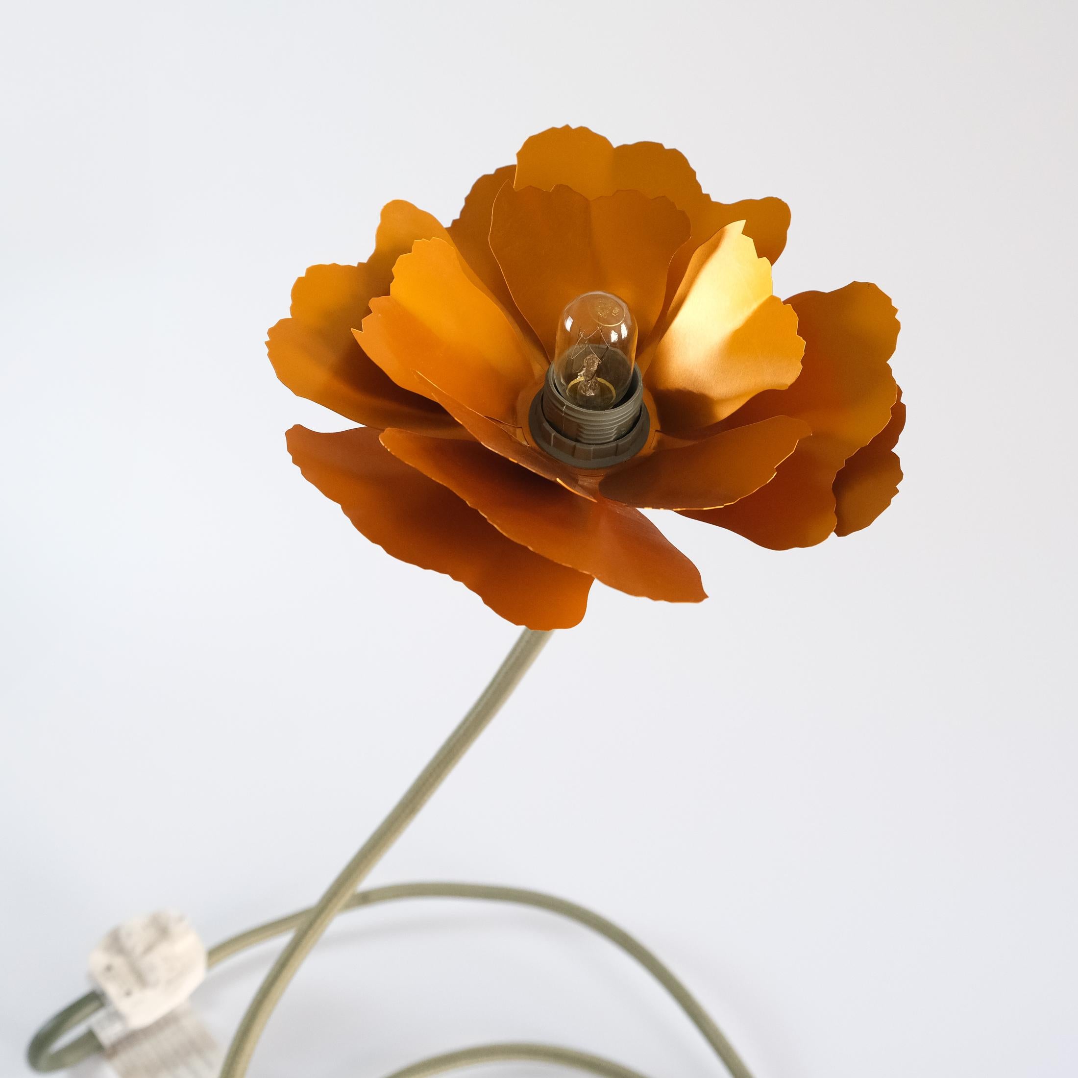 Helena Christensen's Flexible Flower Lamp for Habitat “V.I.P” Collection, 2004 For Sale 6