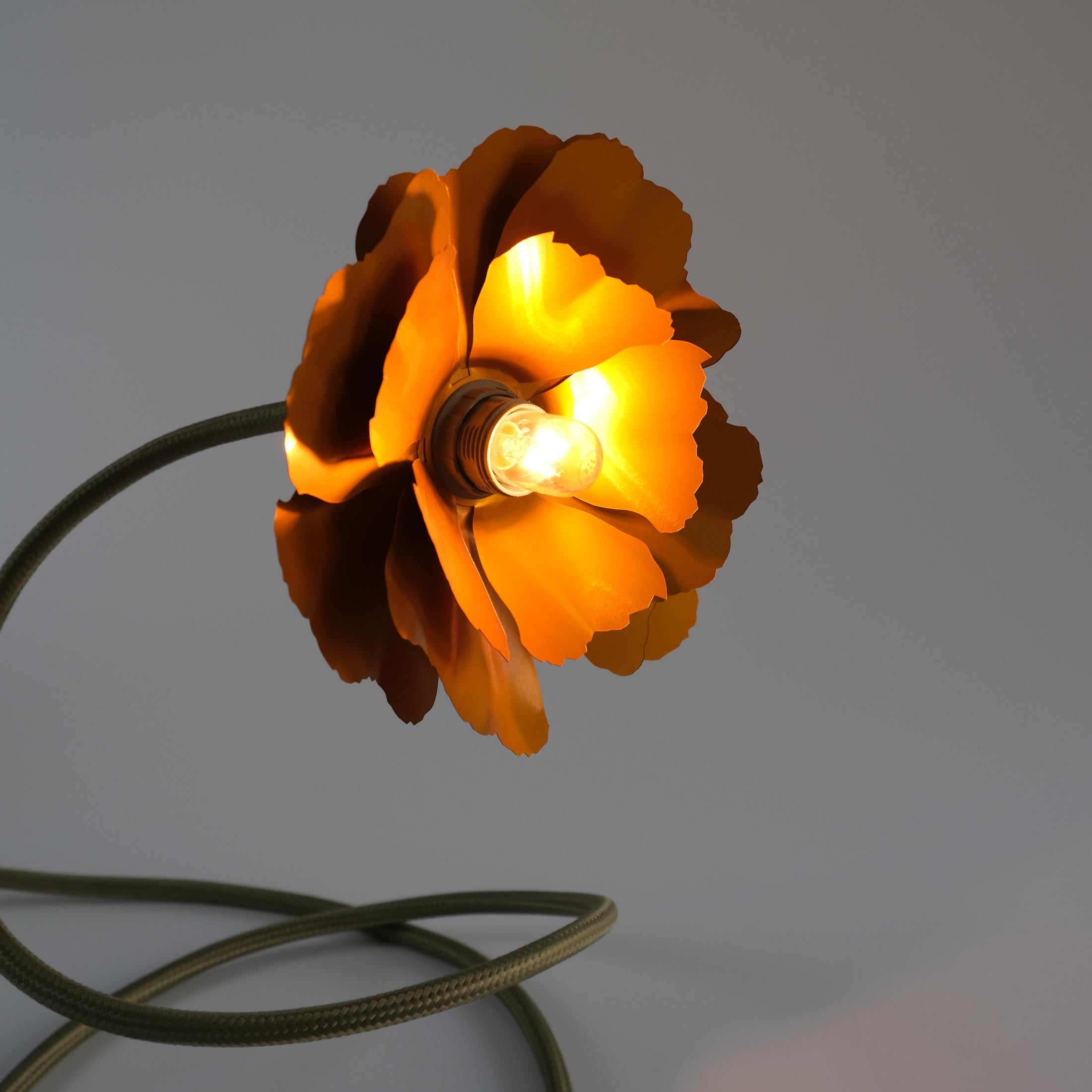 Lampe à fleurs flexible d'Helena Christensen pour Habitat V.I.P Collection, 2004 en vente 3