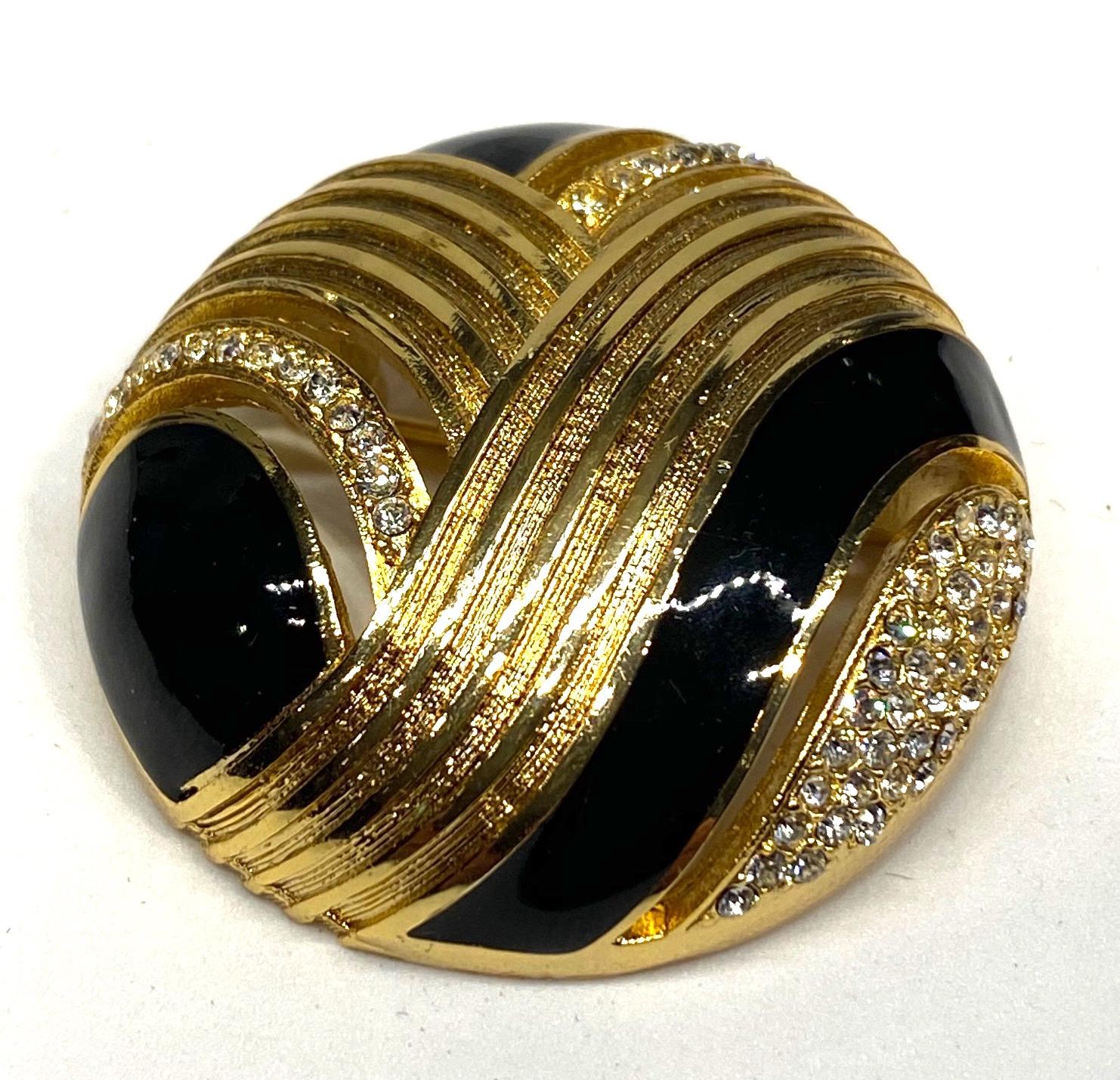 Helena Rubinstein Earring and Brooch Set In Excellent Condition In New York, NY