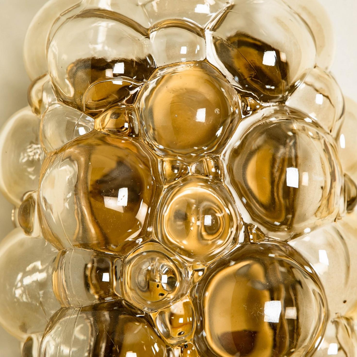 Helena Tynell Apliques de burbuja de cristal ámbar, años 60 mediados del siglo XX en venta
