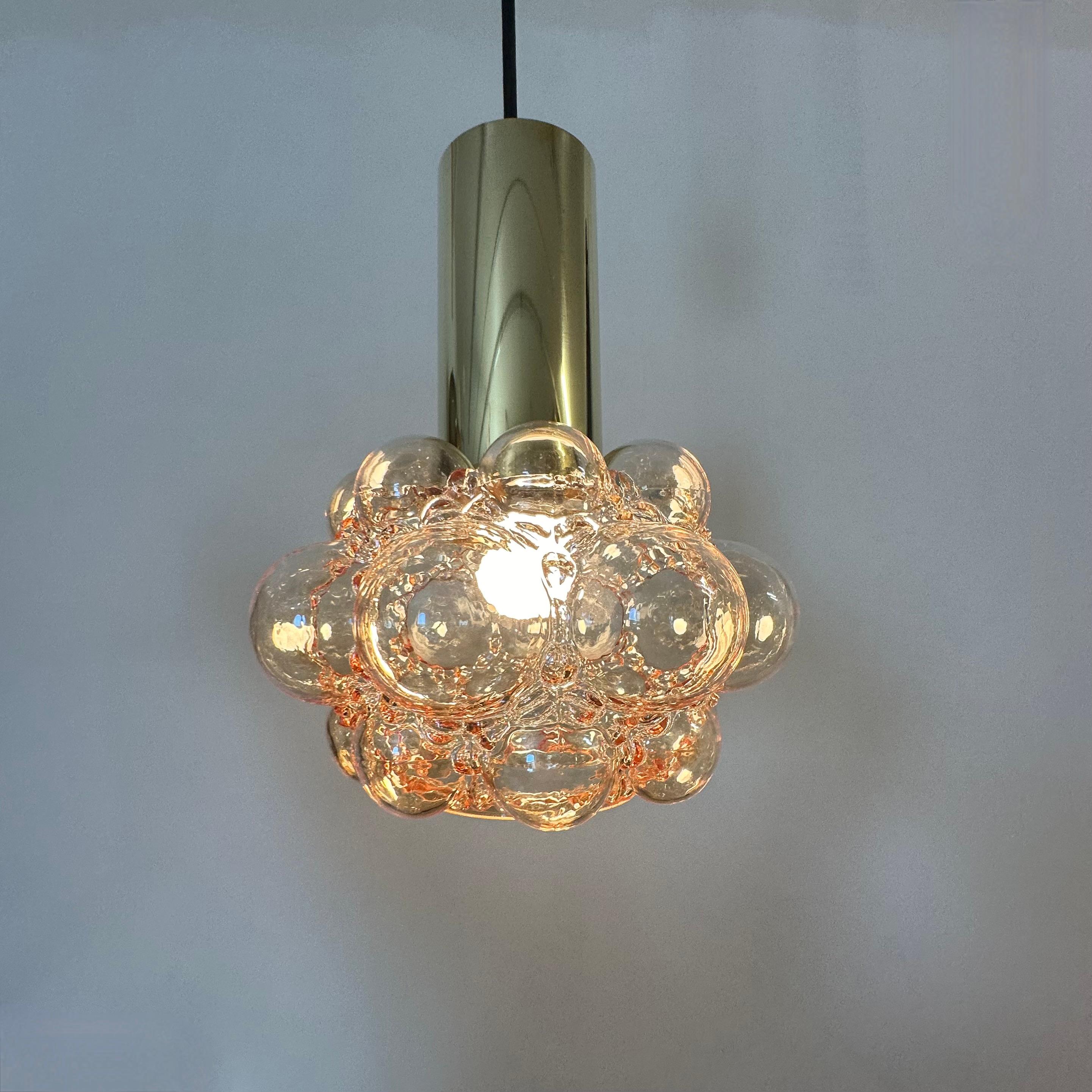 Mid-Century moderno Lampada a sospensione a bolle d'aria di Helena Tynell , anni '70 in vendita