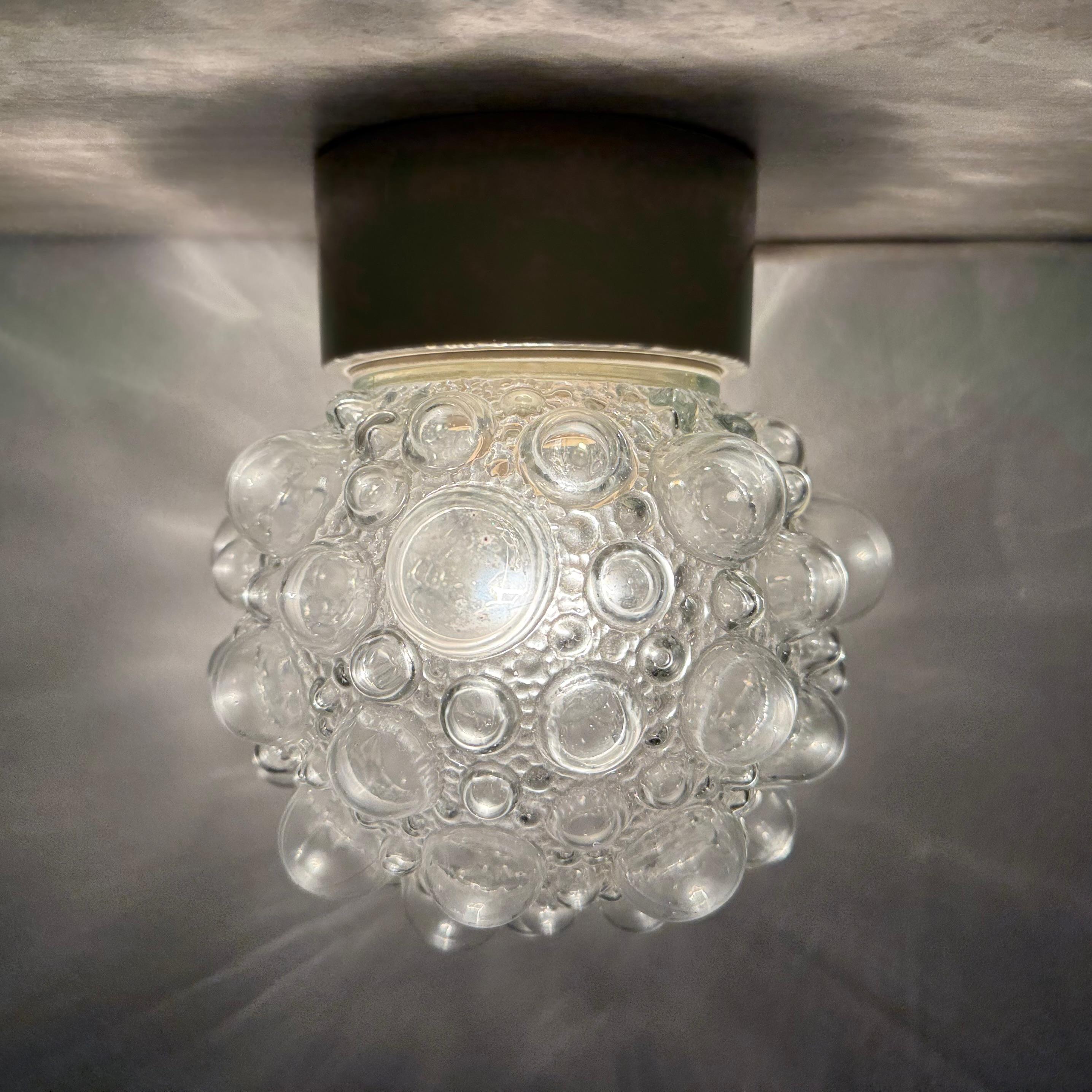 Helena Tynell Lámpara burbuja , década de 1970 en Bueno estado para la venta en Delft, NL