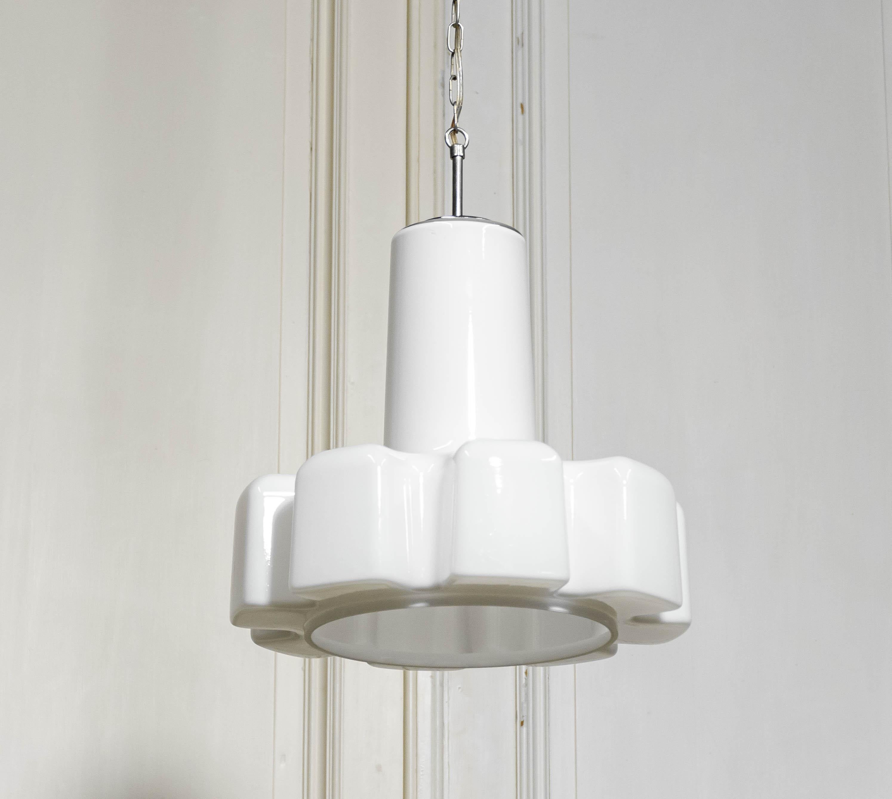 Lampada a sospensione in vetro di Helena Tynell per Flygsfors, Svezia, anni '60 In condizioni buone in vendita a Silvolde, Gelderland