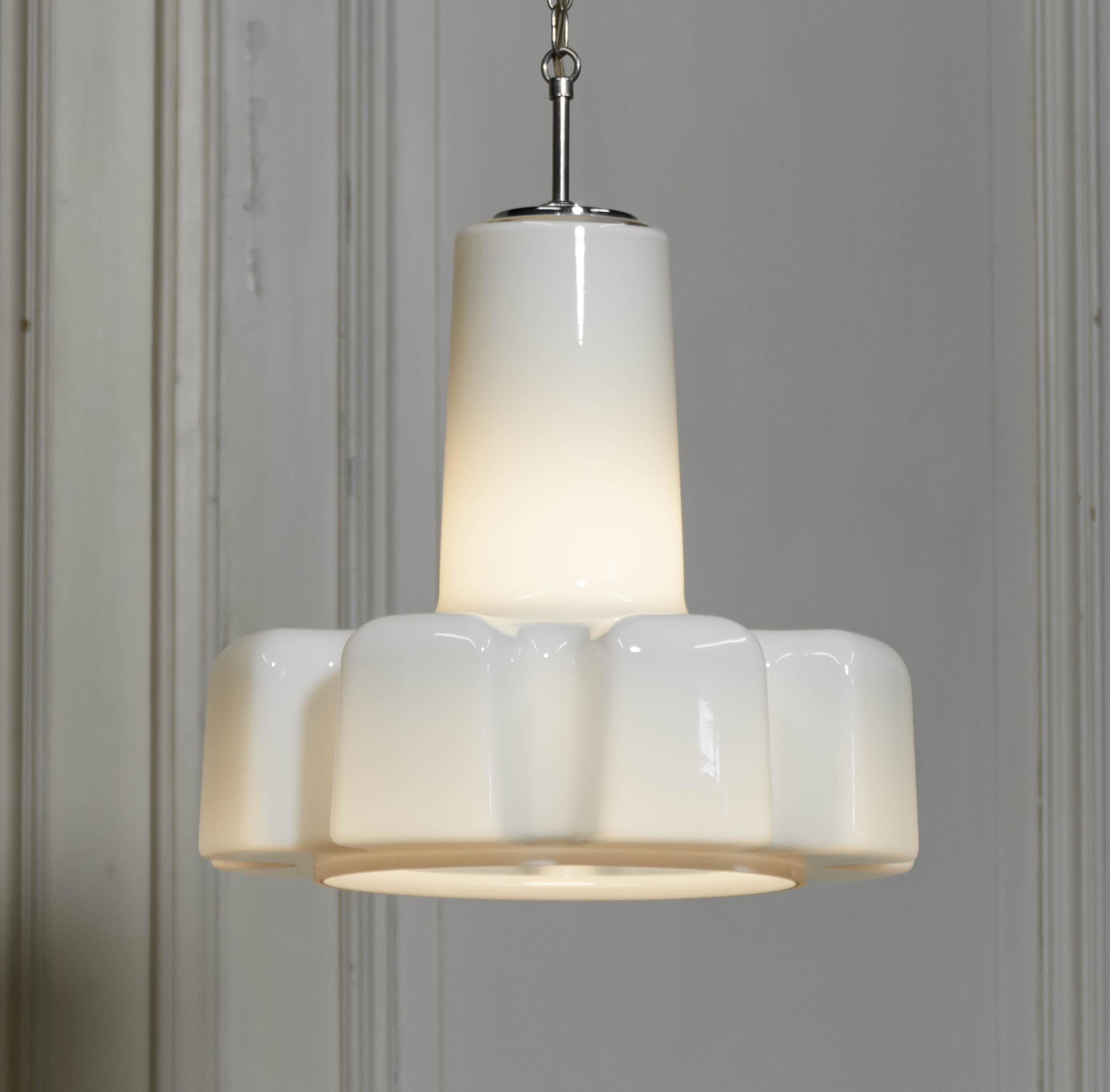 Lampada a sospensione in vetro di Helena Tynell per Flygsfors, Svezia, anni '60 in vendita 3