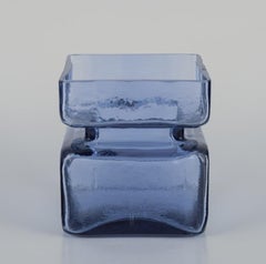 Helena Tynell for Riihimäen Lasi Oy. Vase in blue art glass. 1960s