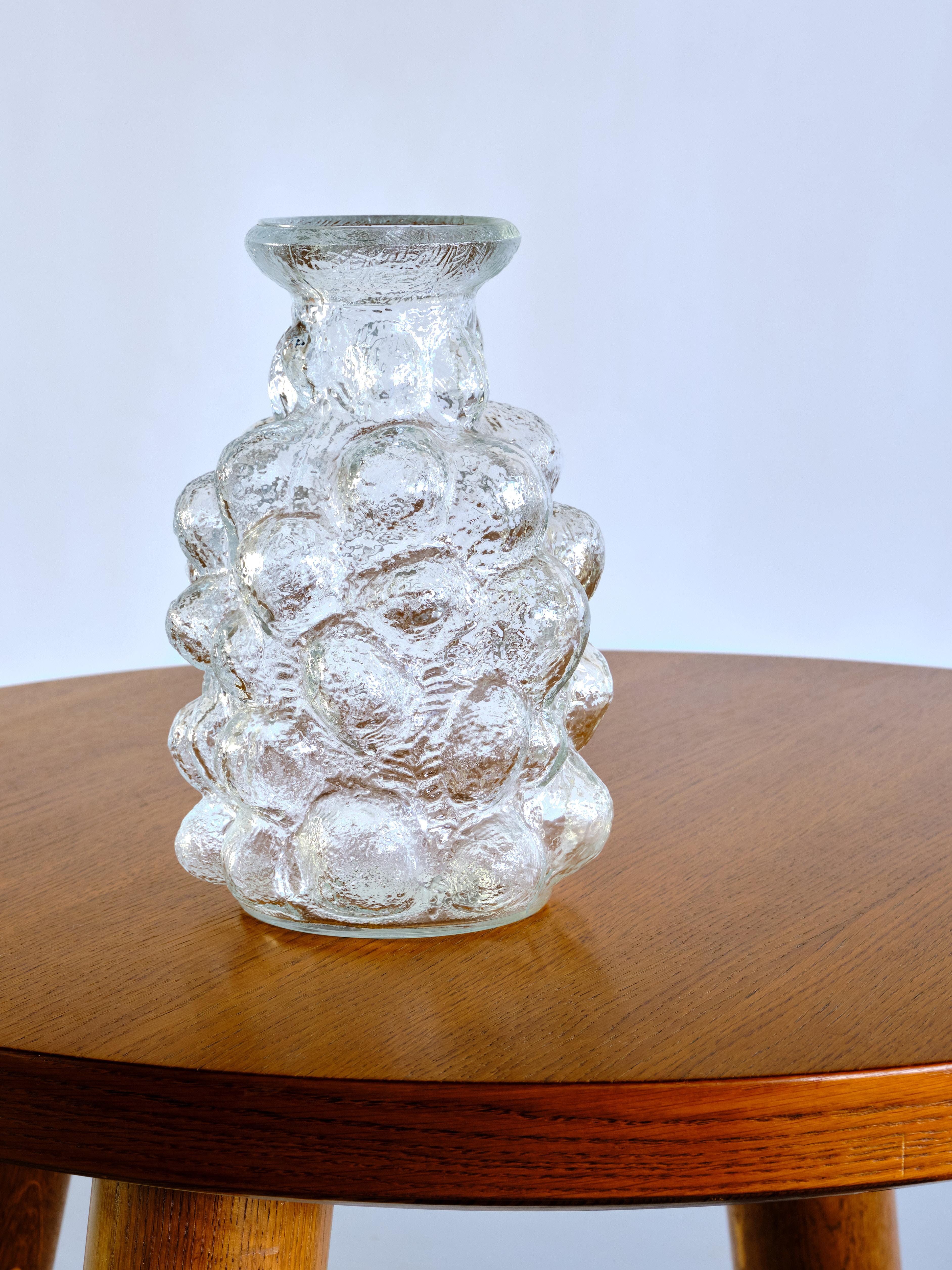 Helena Tynell & Heinrich Gantenbrink Bubble Glass Vase, Glashütte Limburg, 1960s For Sale 1