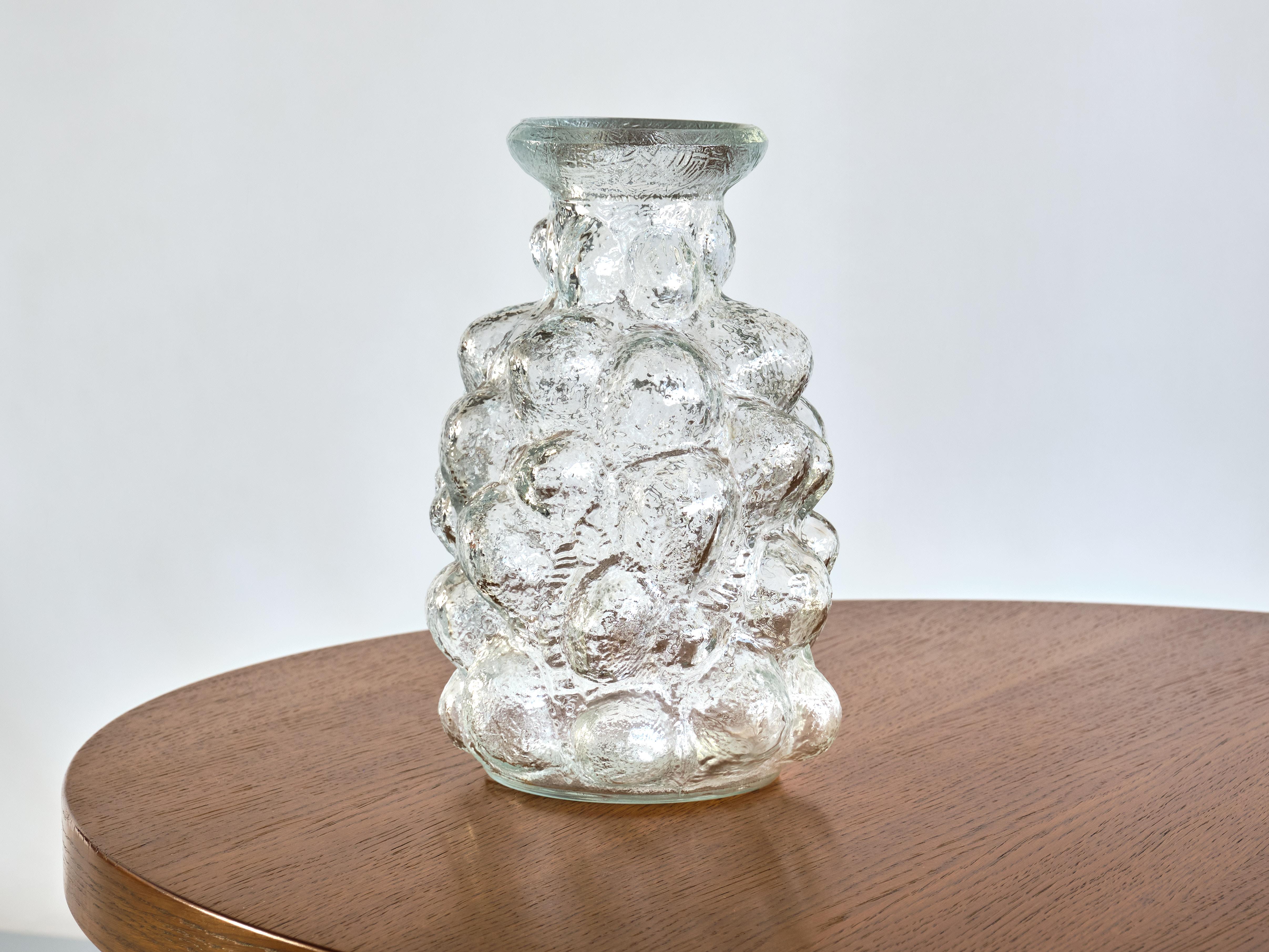 Helena Tynell & Heinrich Gantenbrink Bubble Glass Vase, Glashütte Limburg, 1960s In Good Condition For Sale In The Hague, NL