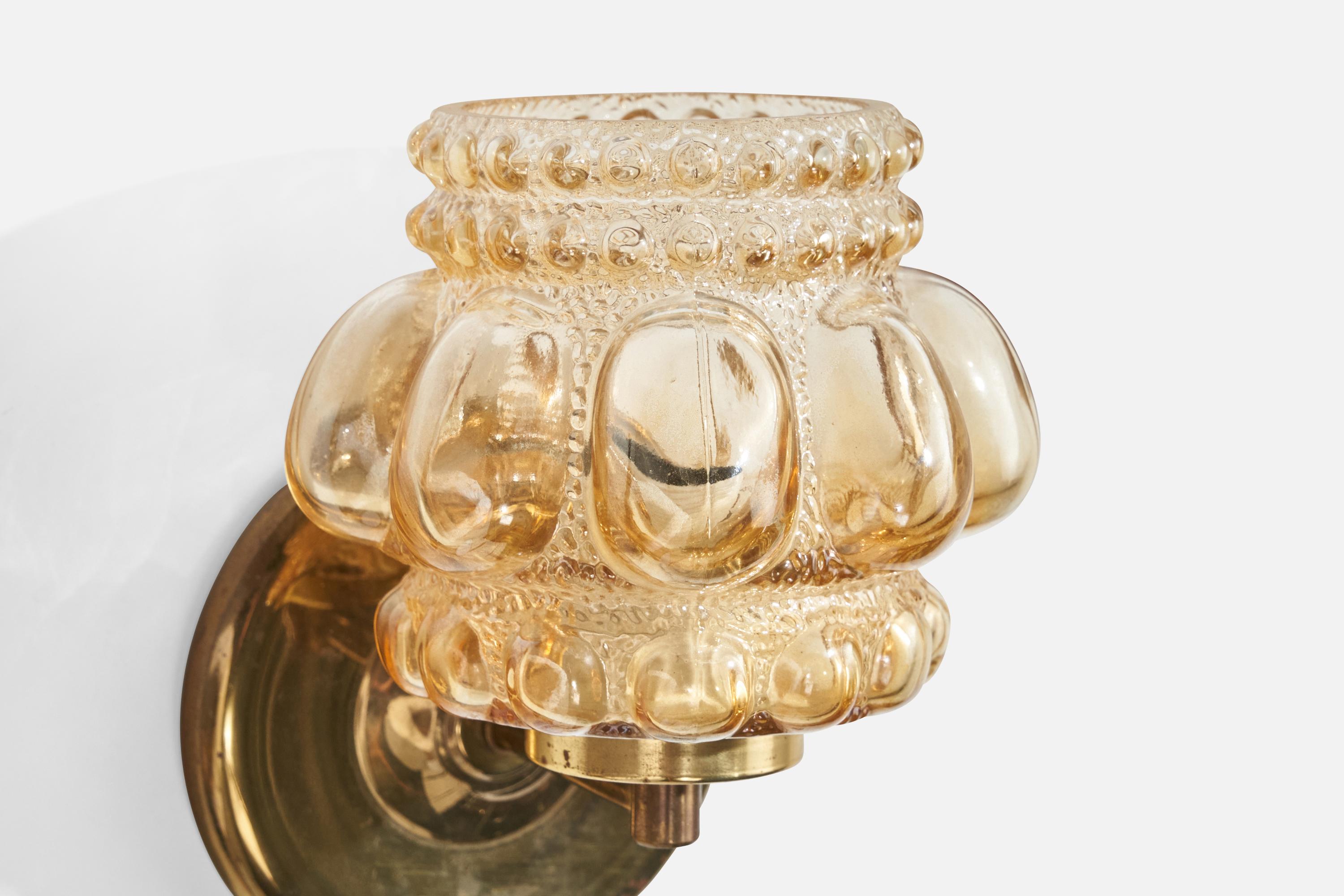 Helena Tynell, Wall Light, Brass, Glass, Sweden, 1960s For Sale 1