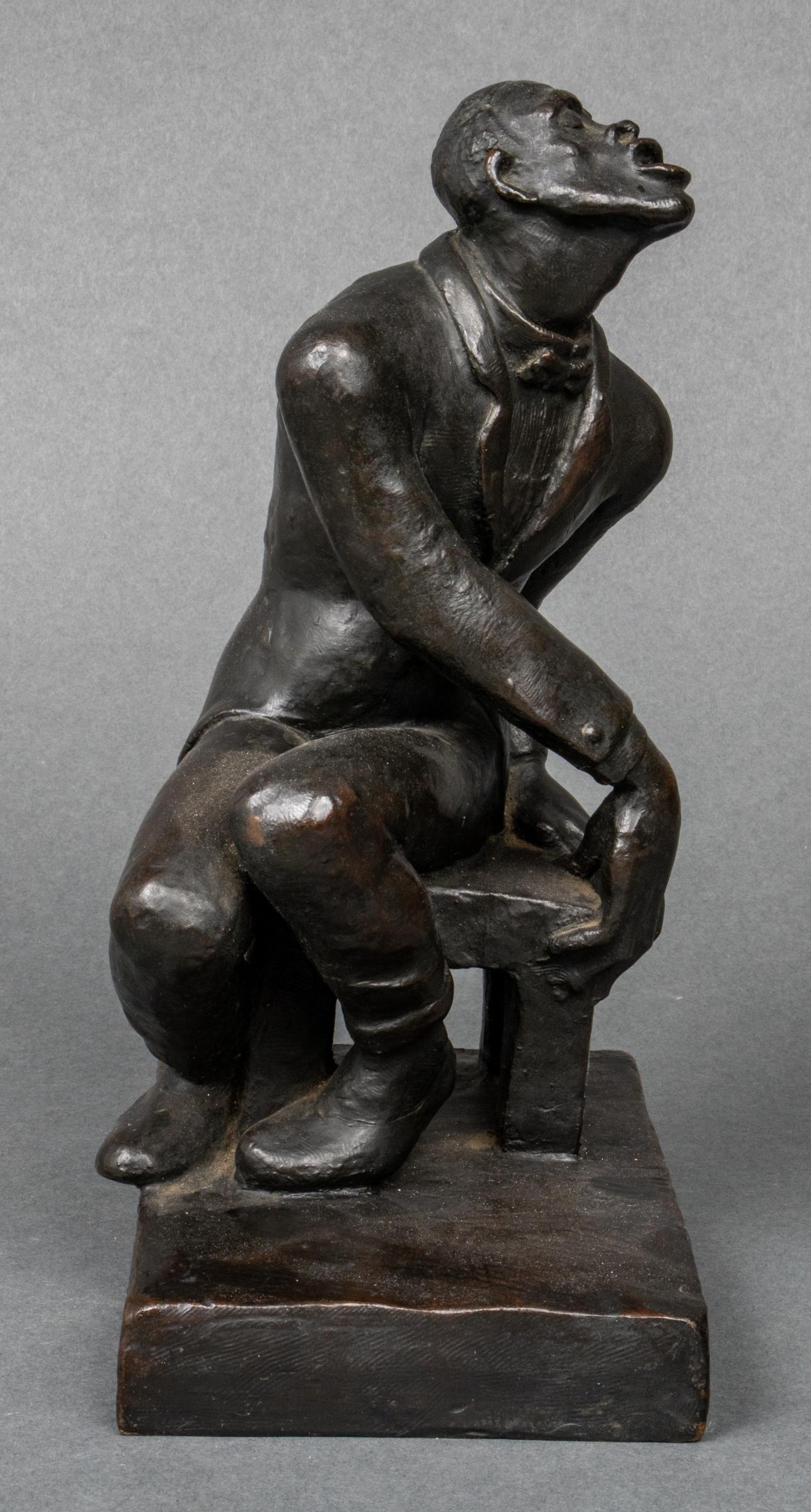 Helene Sardeau Sculpture en bronze coulé de la chanteuse de jazz française Art déco Bon état - En vente à New York, NY