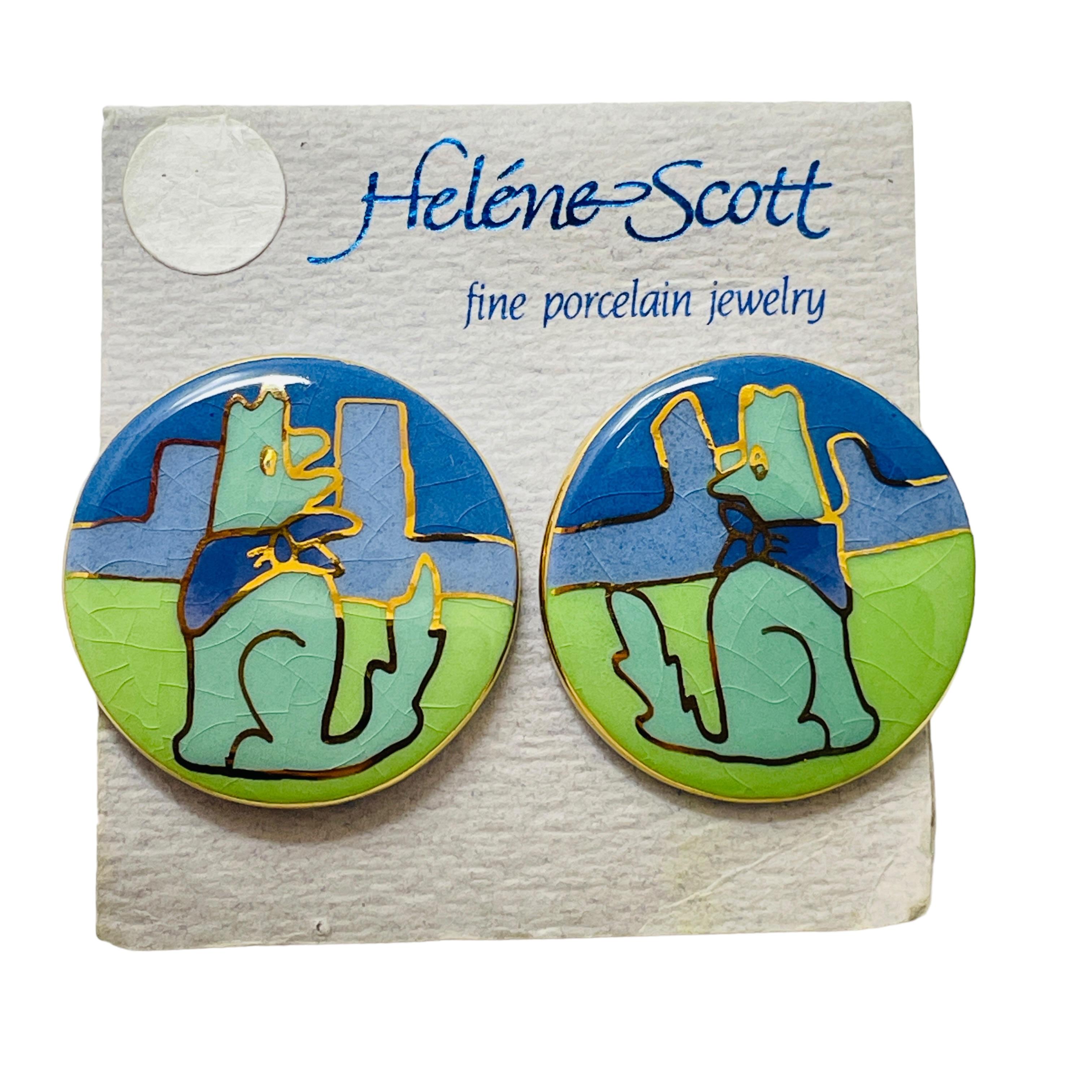 DETAILS

• unsigned HELENE SCOTT 

• made out of porcelain  

• vintage designer earrings

MEASUREMENTS  

• 1 3/8” in diameter

CONDITION

•  very good vintage condition with minimal signs of wear 

 Sku 41

❤️❤️  VINTAGE DESIGNER JEWELRY