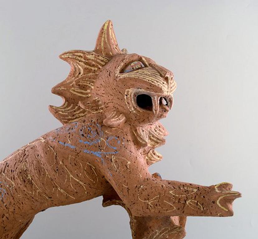 Helge Christoffersen, colossale figura unica di gatto.
Scultura di alta qualità in terracotta. In our own workshop.
Metà del 1900.
Misura 54 x 47 cm.
In perfette condizioni.
Firmato in modo illeggibile