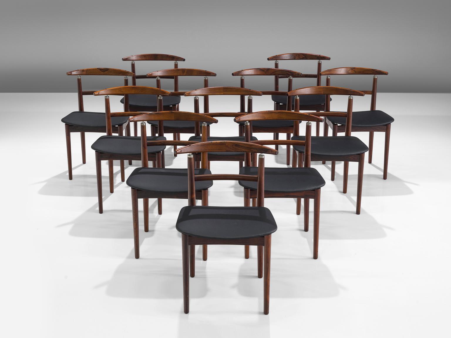 Helge Sibast & Børge Rammeskov for Sibast møbelfabrik, set of 12 dining chairs model 465, rosewood and black faux leather, Denmark, 1962.

This set is designed by Helge Sibast and Børge Rammeskov for Sibast møbelfabrik. This model, 465, holds a