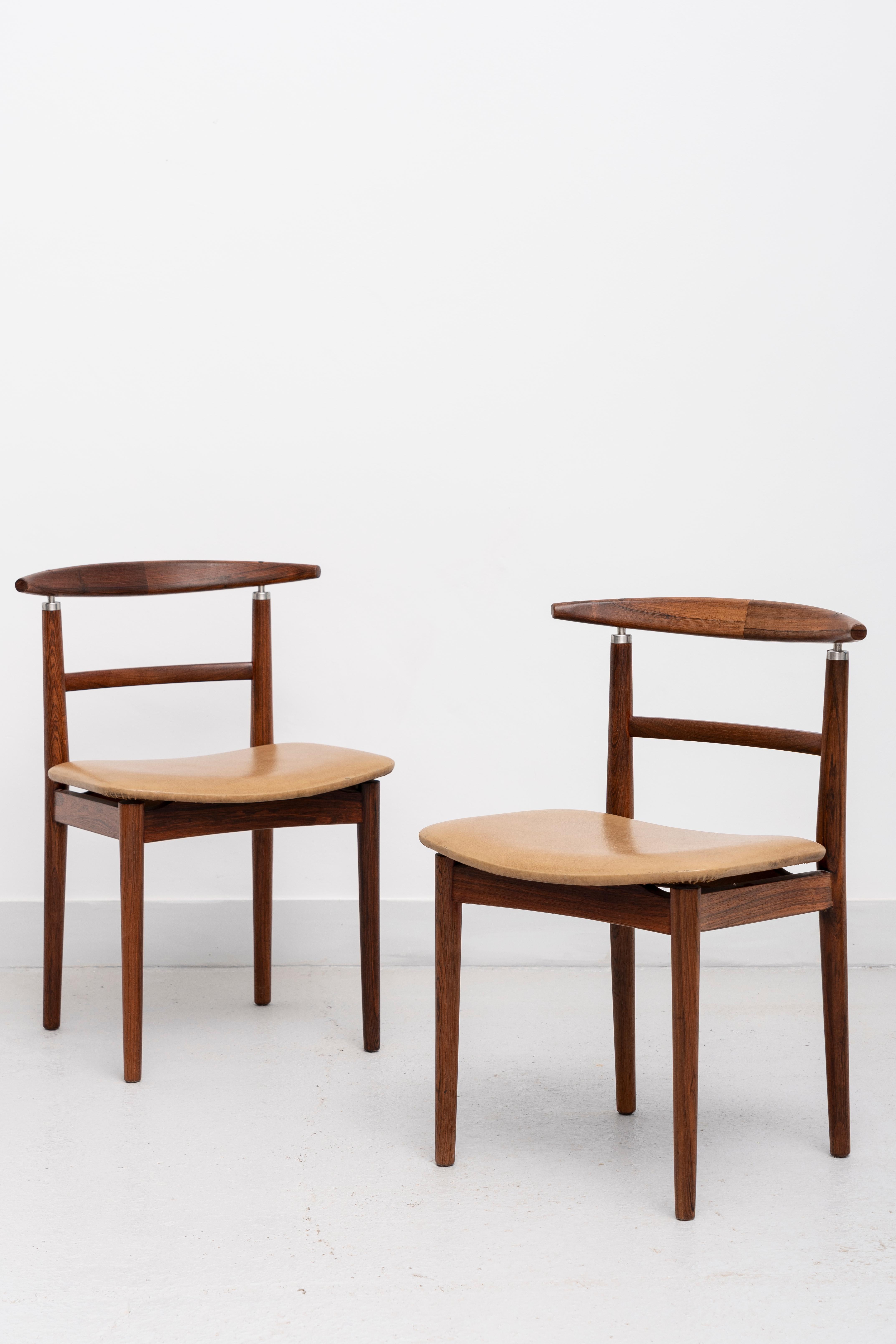 Set of six chairs, model 465, made of rosewood, chromed steel and leather. They present label with identification. Sibast Furniture is a family business and Danish furniture company that, since its founding more than a century ago, has positioned