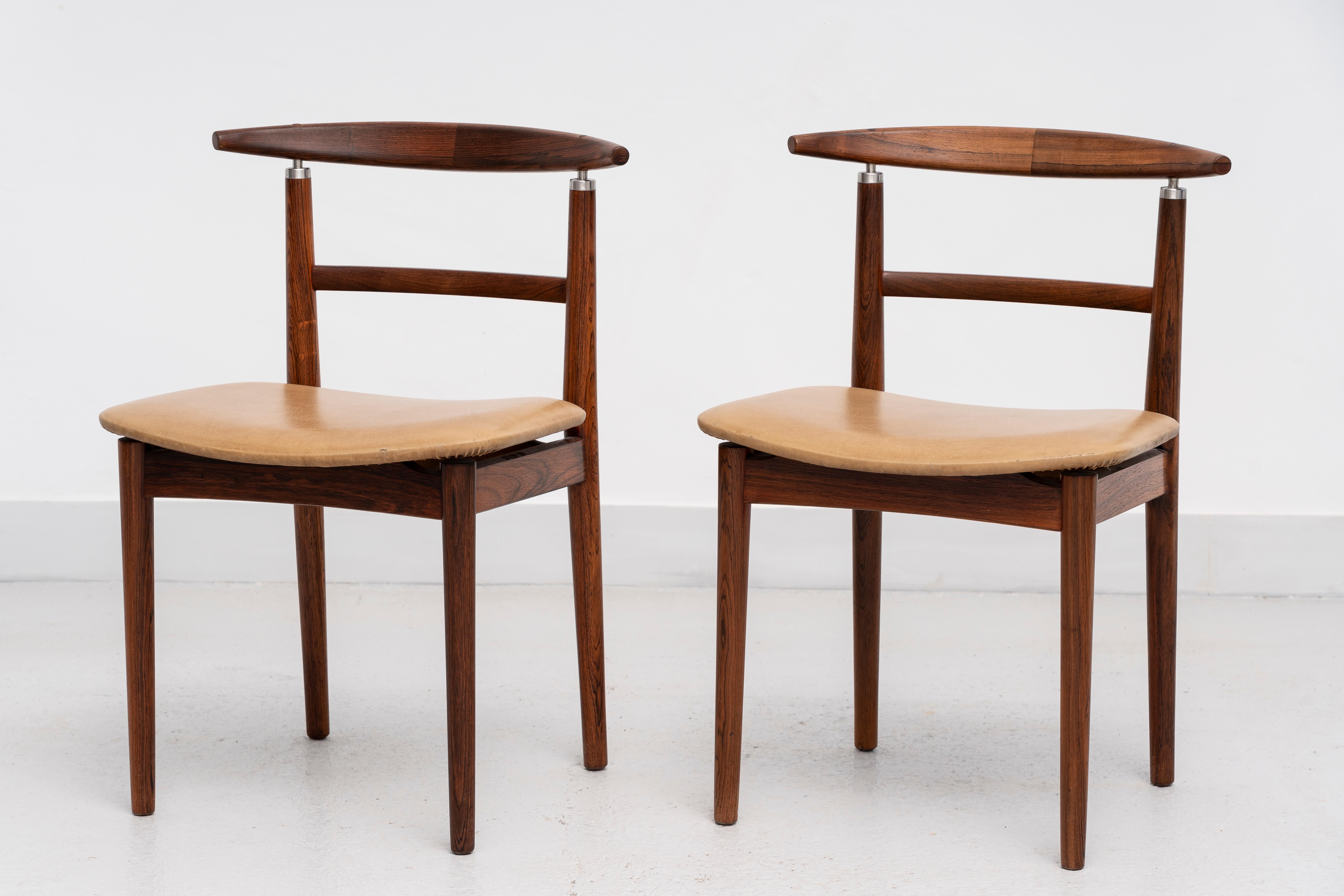 Danish HELGE SIBAST ( Denmark, 1908-1984) Set of six chairs, model 465, c. 1962. For Sale