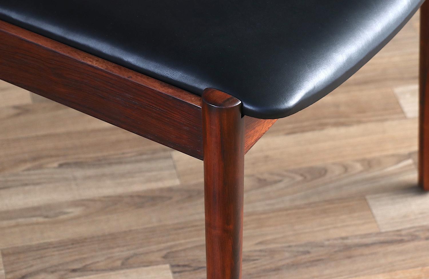 Restauradas por expertos - Sillas de comedor Helge Sibast de palisandro y cuero en venta 3