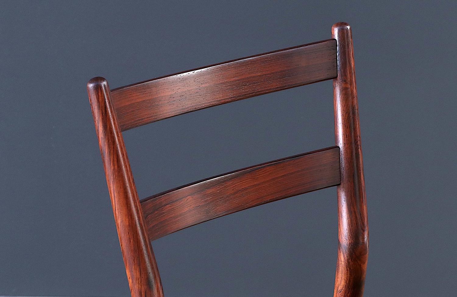 Restauradas por expertos - Sillas de comedor Helge Sibast de palisandro y cuero en Excelente estado para la venta en Los Angeles, CA