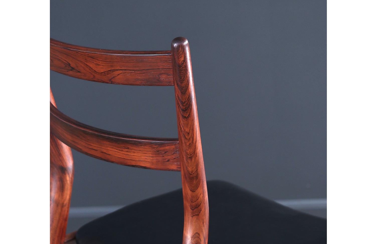Restauradas por expertos - Sillas de comedor Helge Sibast de palisandro y cuero en venta 1