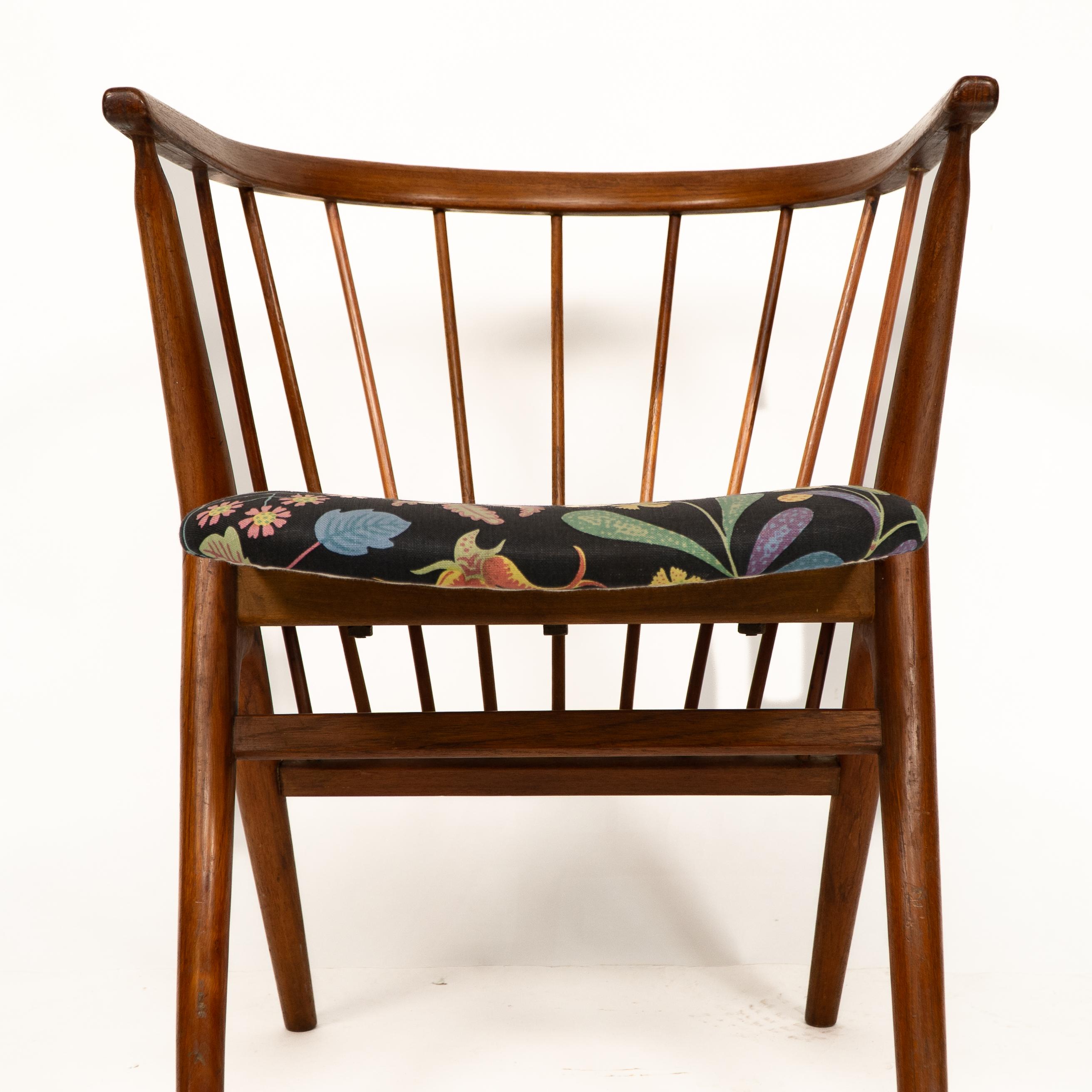 Helge Sibast, Sibast Furniture Set di quattro poltrone a sbalzo in teak danese No.8 in vendita 3