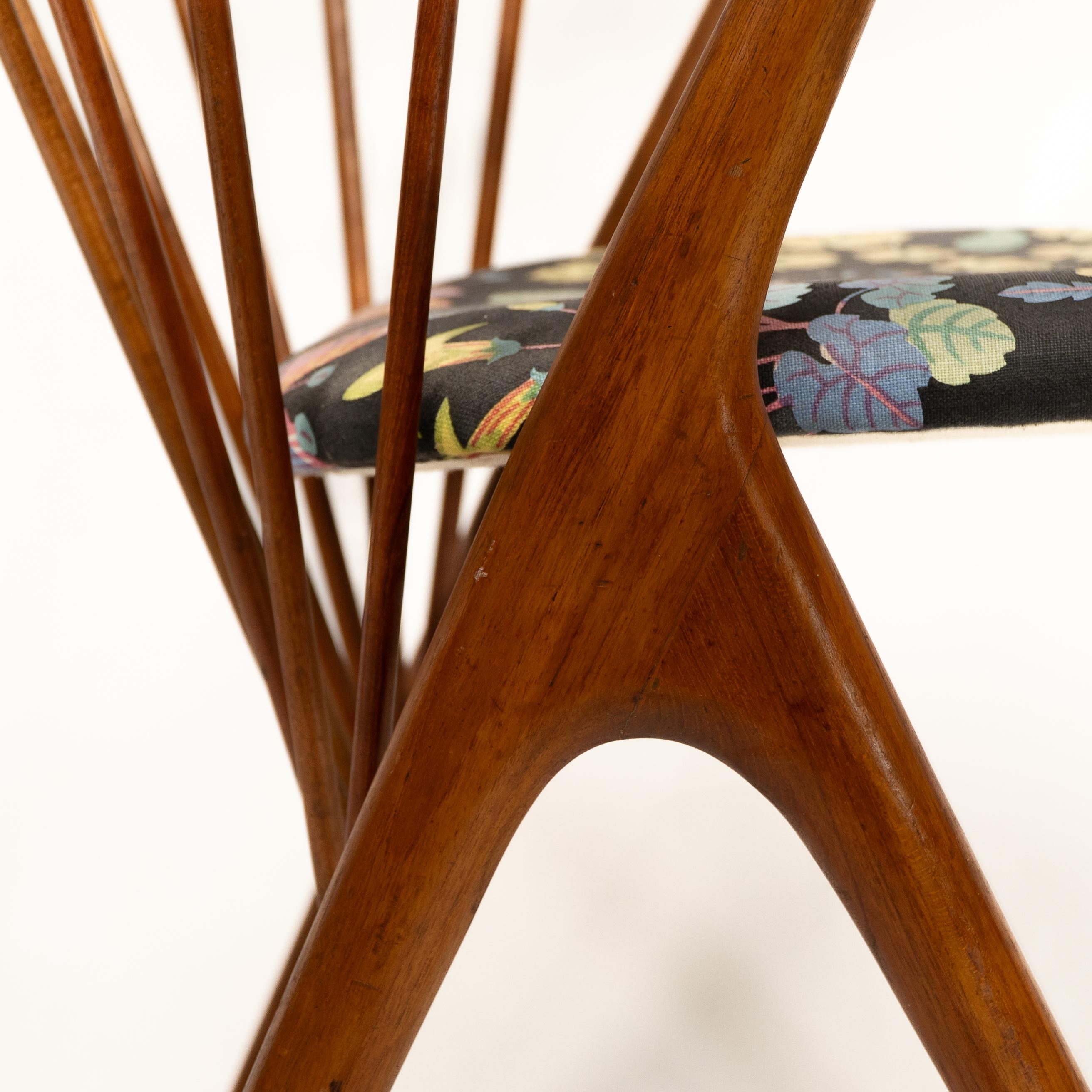 Helge Sibast, Sibast Furniture Set di quattro poltrone a sbalzo in teak danese No.8 in vendita 9