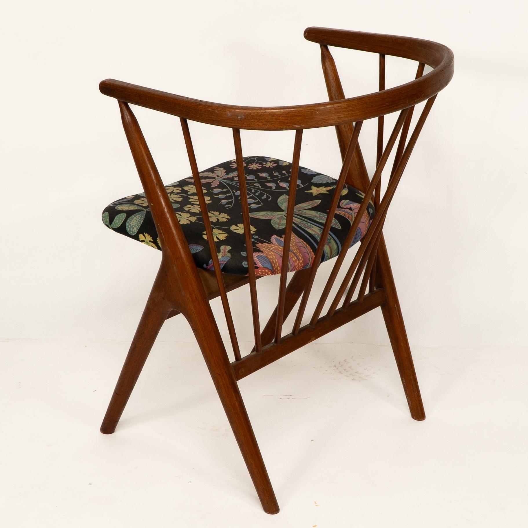 Helge Sibast, Sibast Furniture Set di quattro poltrone a sbalzo in teak danese No.8 in vendita 10