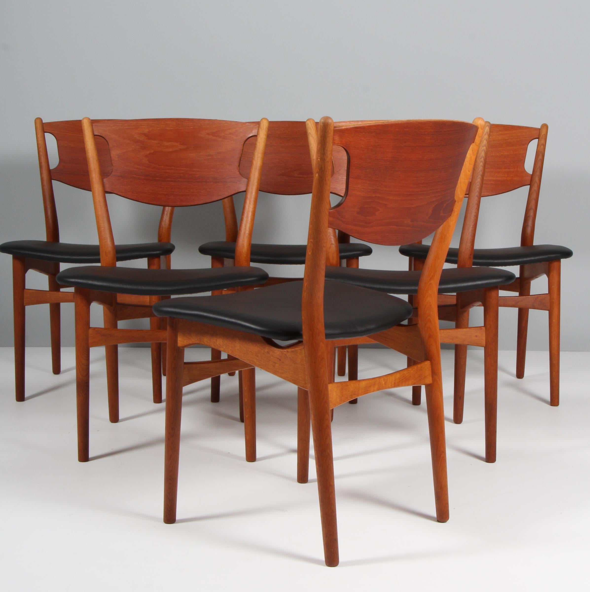Helge Sibast Six Chairs of Teak and Oak, 1960s In Good Condition In Esbjerg, DK