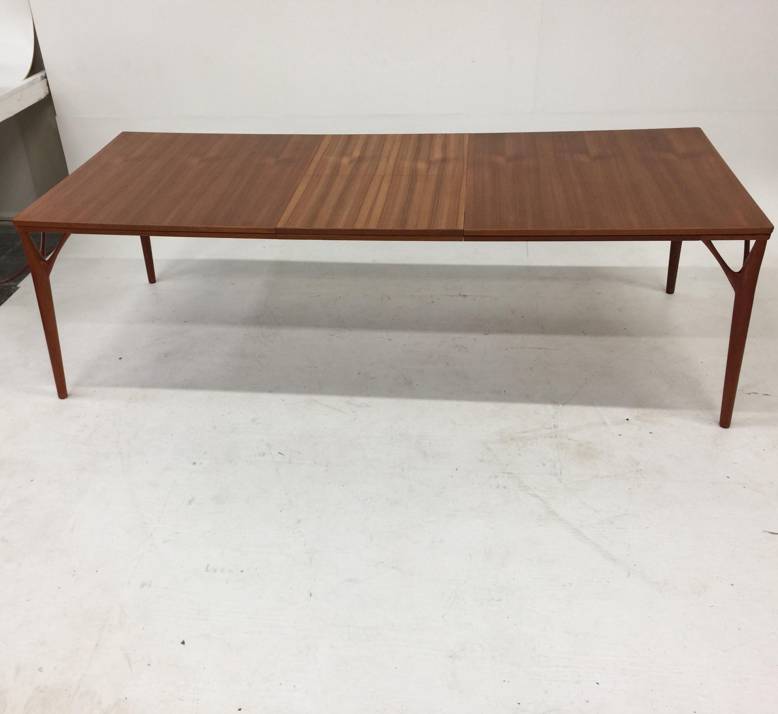 Helge Vestergaard-Jensen Dining Table In Good Condition In Lambertville, NJ