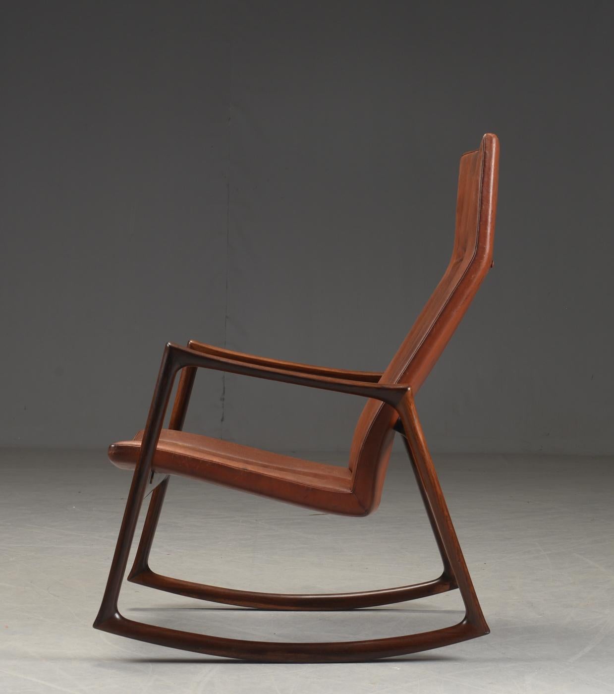 Helge Vestergaard Jensen Rocking Chair of Rosewood Exhibited, 1961 In Distressed Condition In London, GB