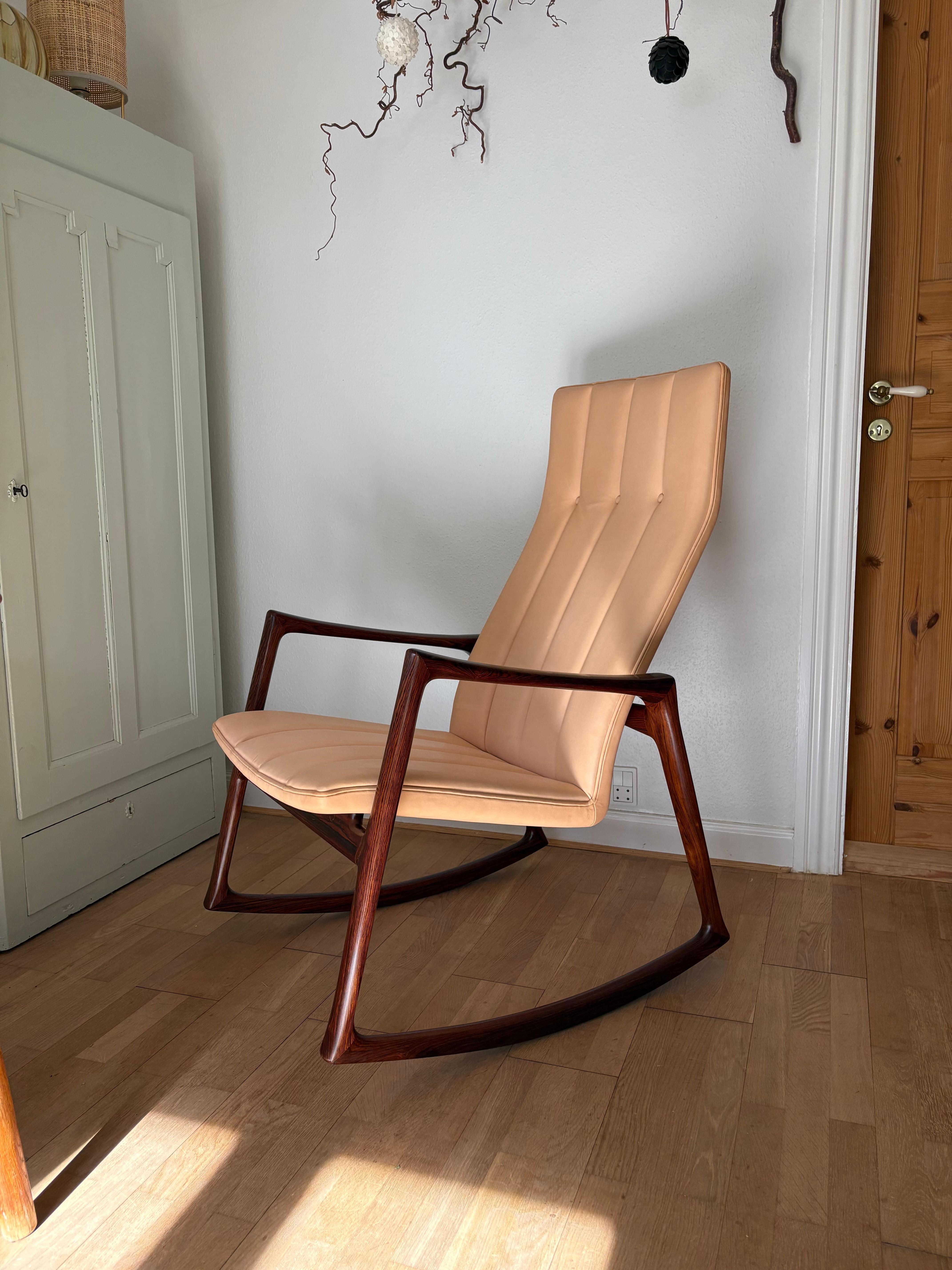 Helge Vestergaard Jensen Rosewood Rocking Chair designed 1959 In Good Condition For Sale In London, GB