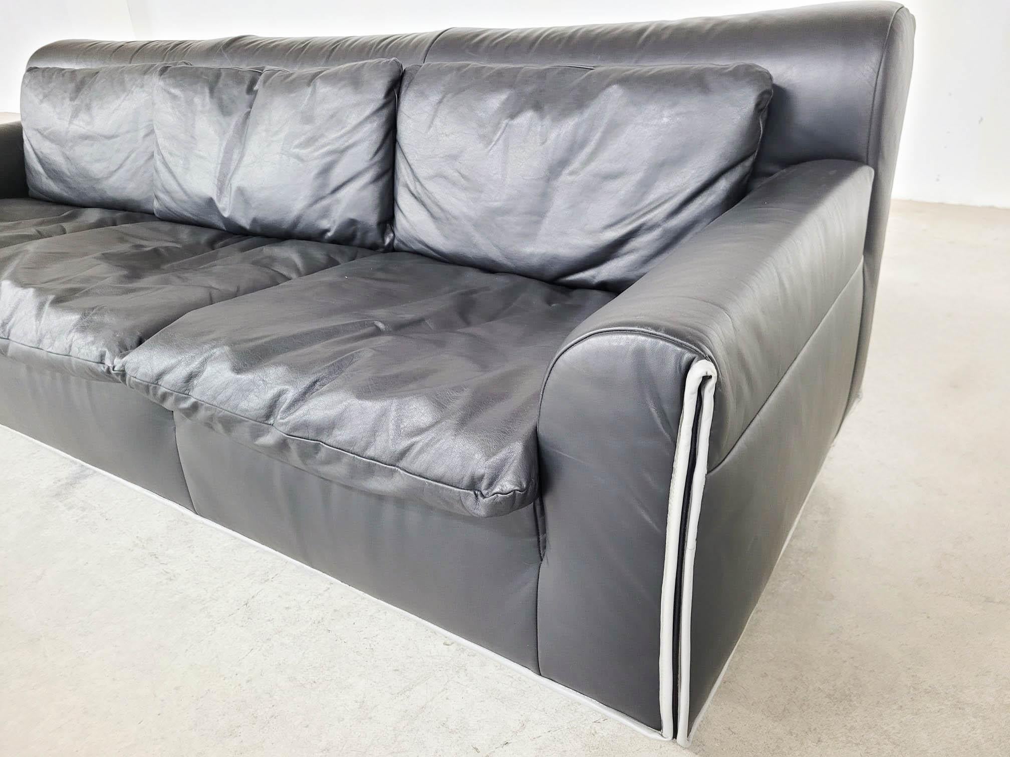 Heli 3-Seater Leather Sofa by Otto Zapf for Knoll, 1980s For Sale 4