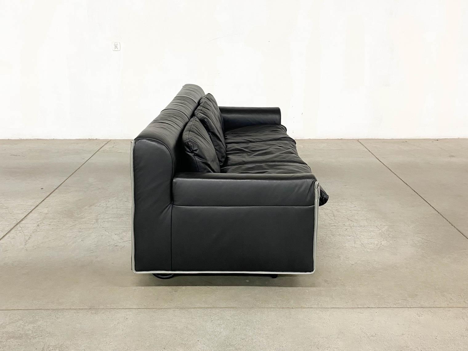 American Heli 3-Seater Leather Sofa by Otto Zapf for Knoll, 1980s For Sale