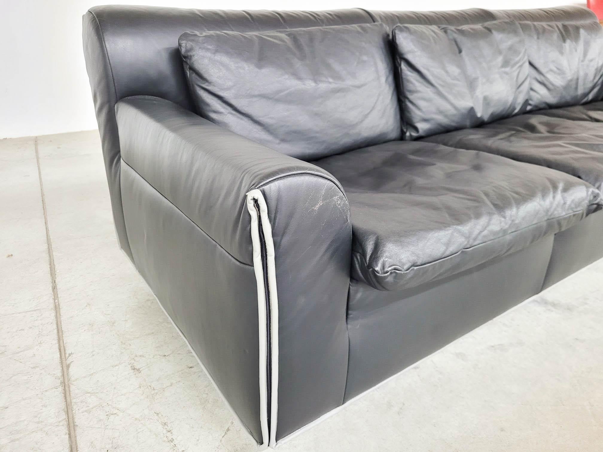 Heli 3-Seater Leather Sofa by Otto Zapf for Knoll, 1980s For Sale 3