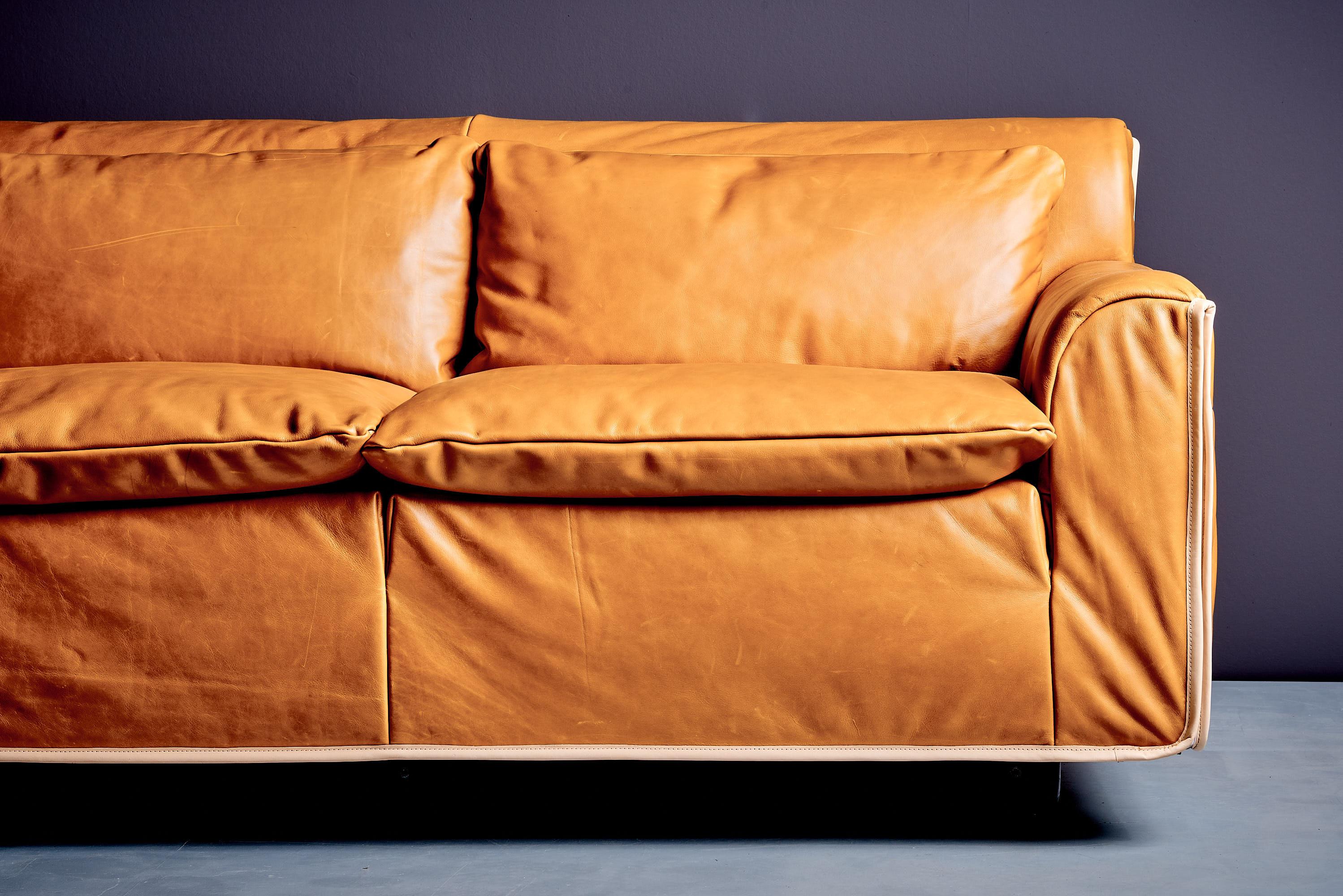 Heli dreisitziges Ledersofa von Otto Zapf für Knoll International 1980er (Ende des 20. Jahrhunderts) im Angebot