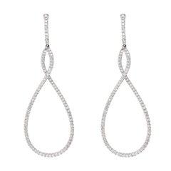 Helisch geformte Ohrringe mit 1,40 Karat Diamanten. Gold 18 kt Weißgold