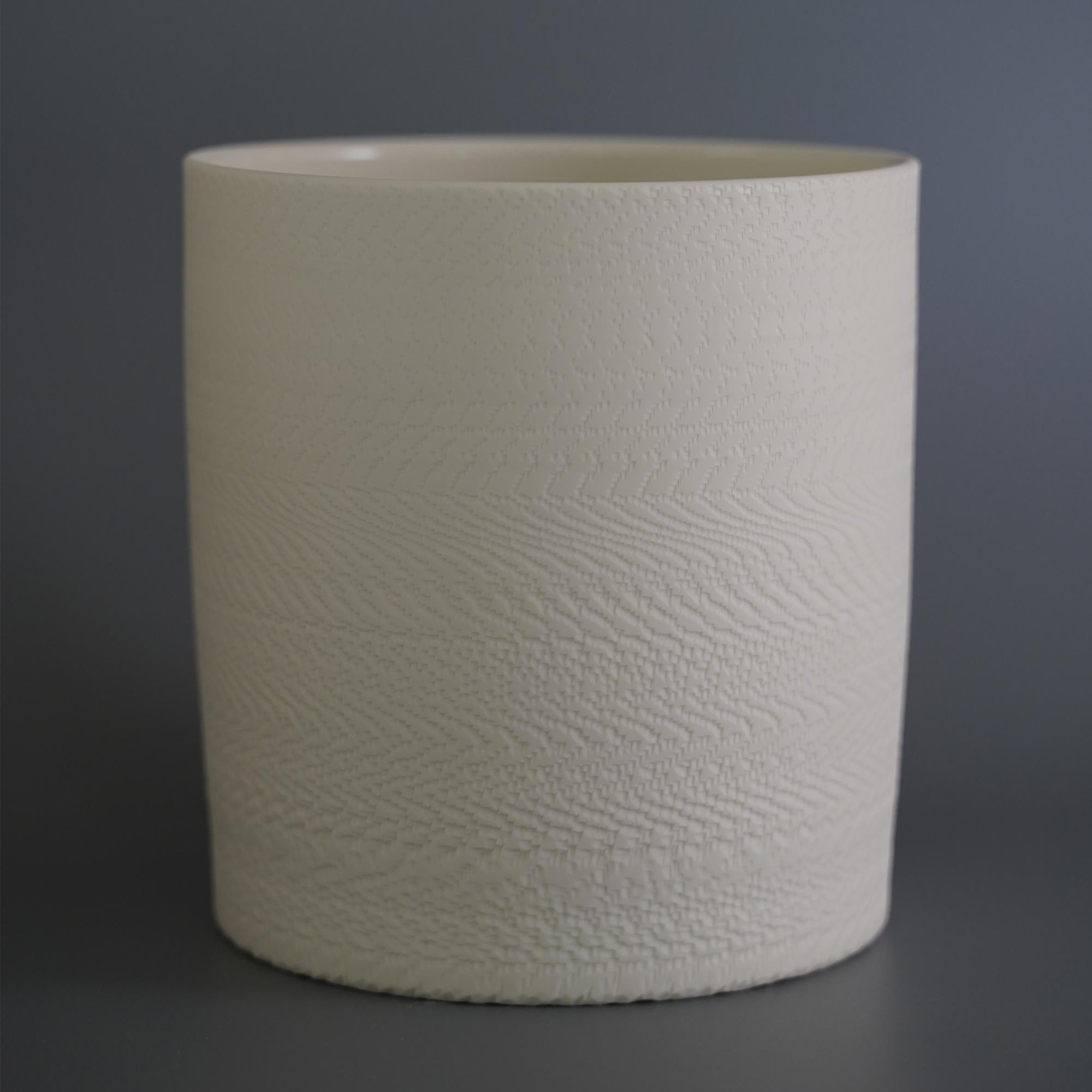 Autre Vase Helice Zylinder par Studio Cúze en vente