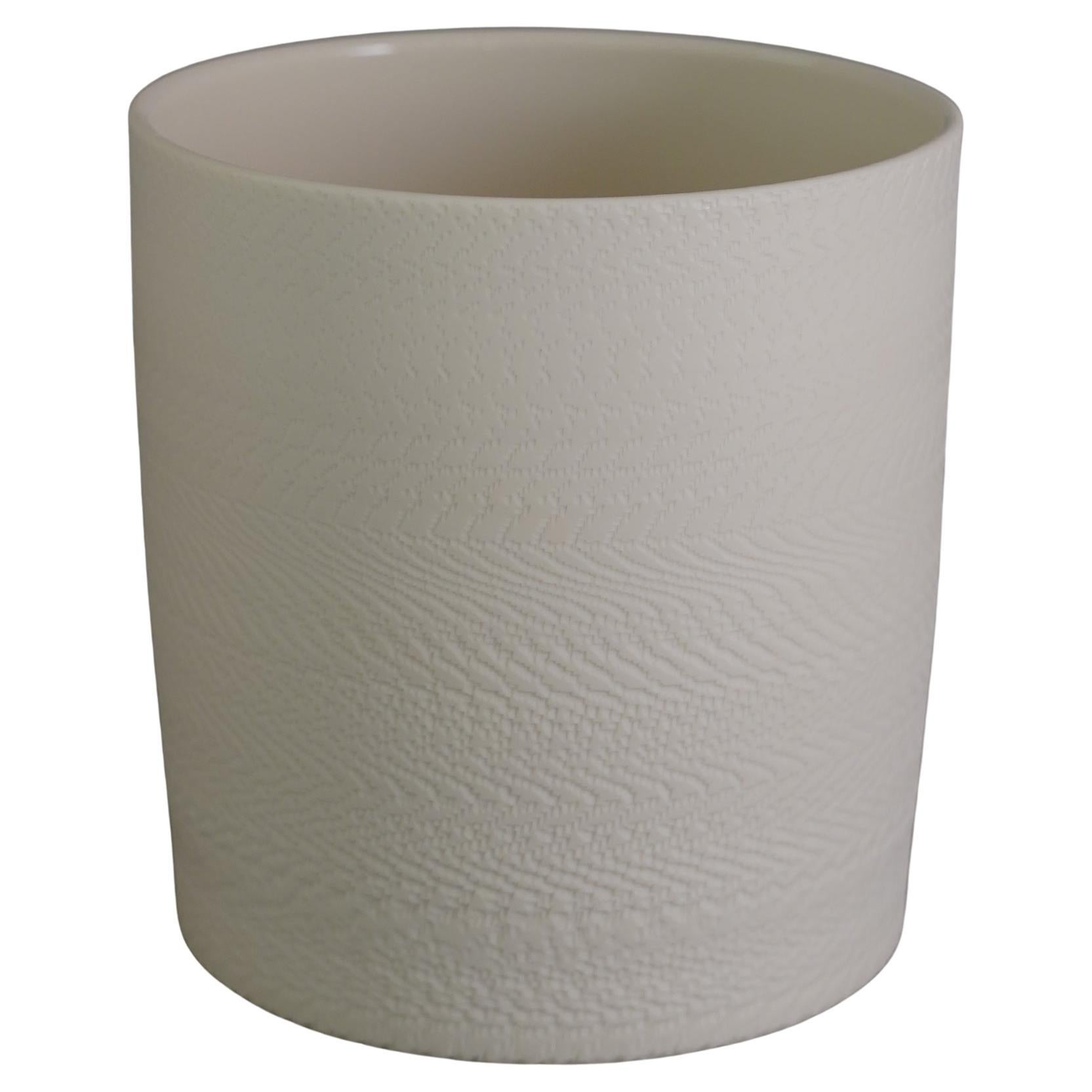 Helice Vase Zylinder by Studio Cúze For Sale